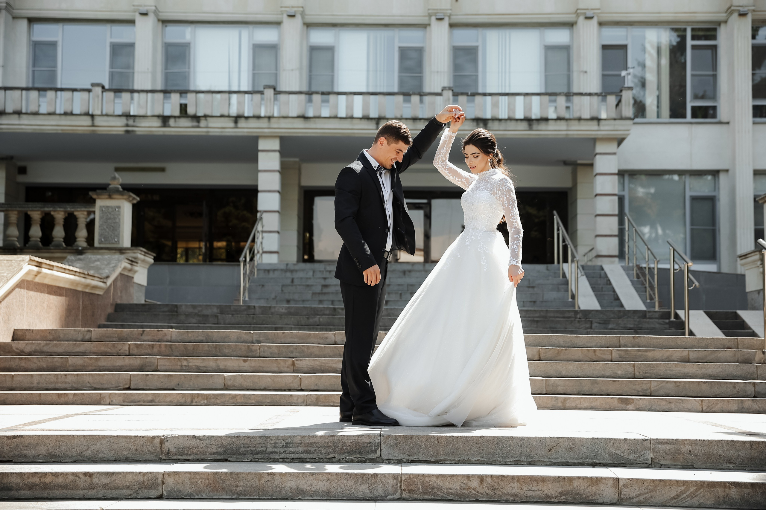 Гаджи и Зара. Omar Shapiev