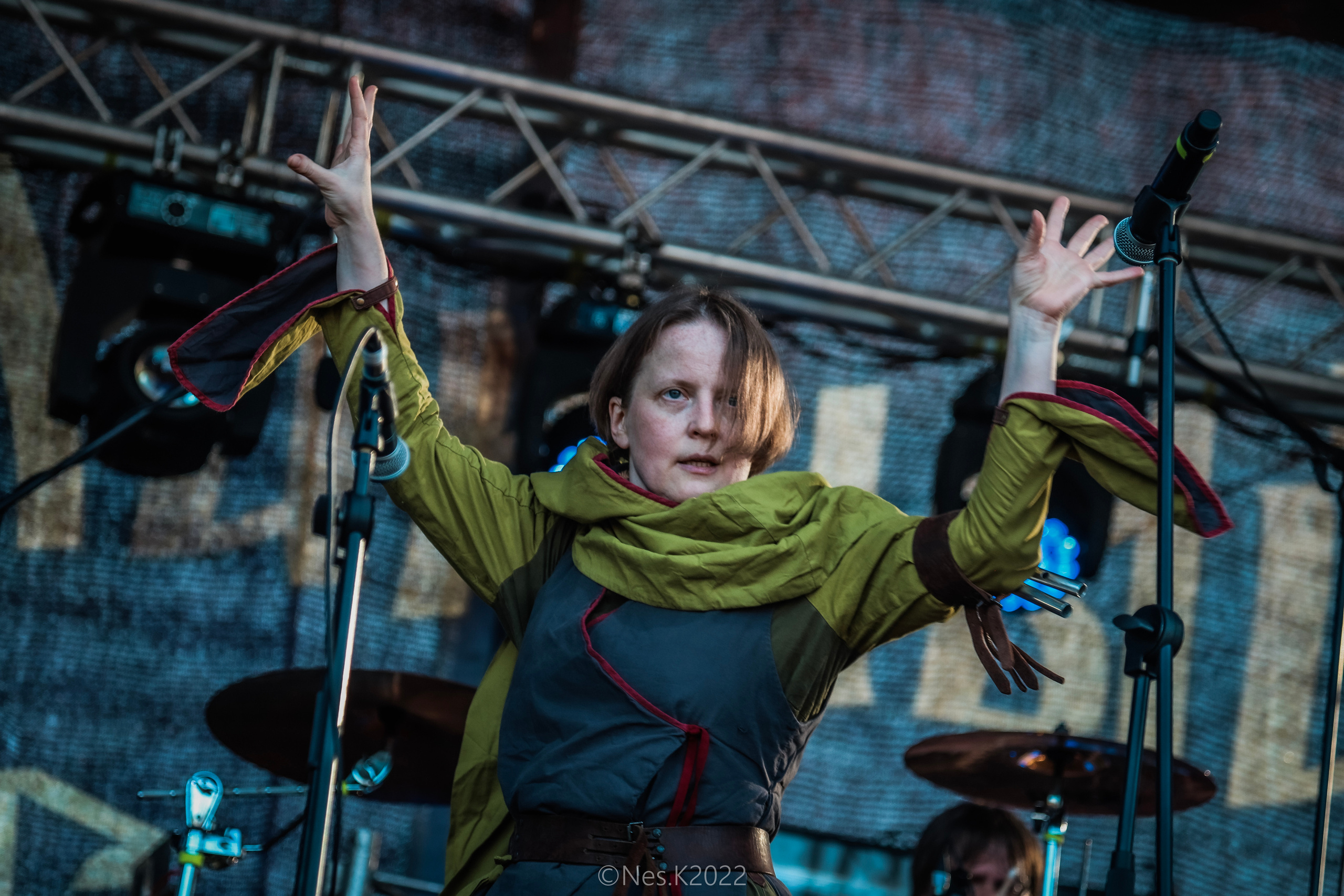 Тролль Гнёт Ель. Профессиональный фотограф в Москве и МО