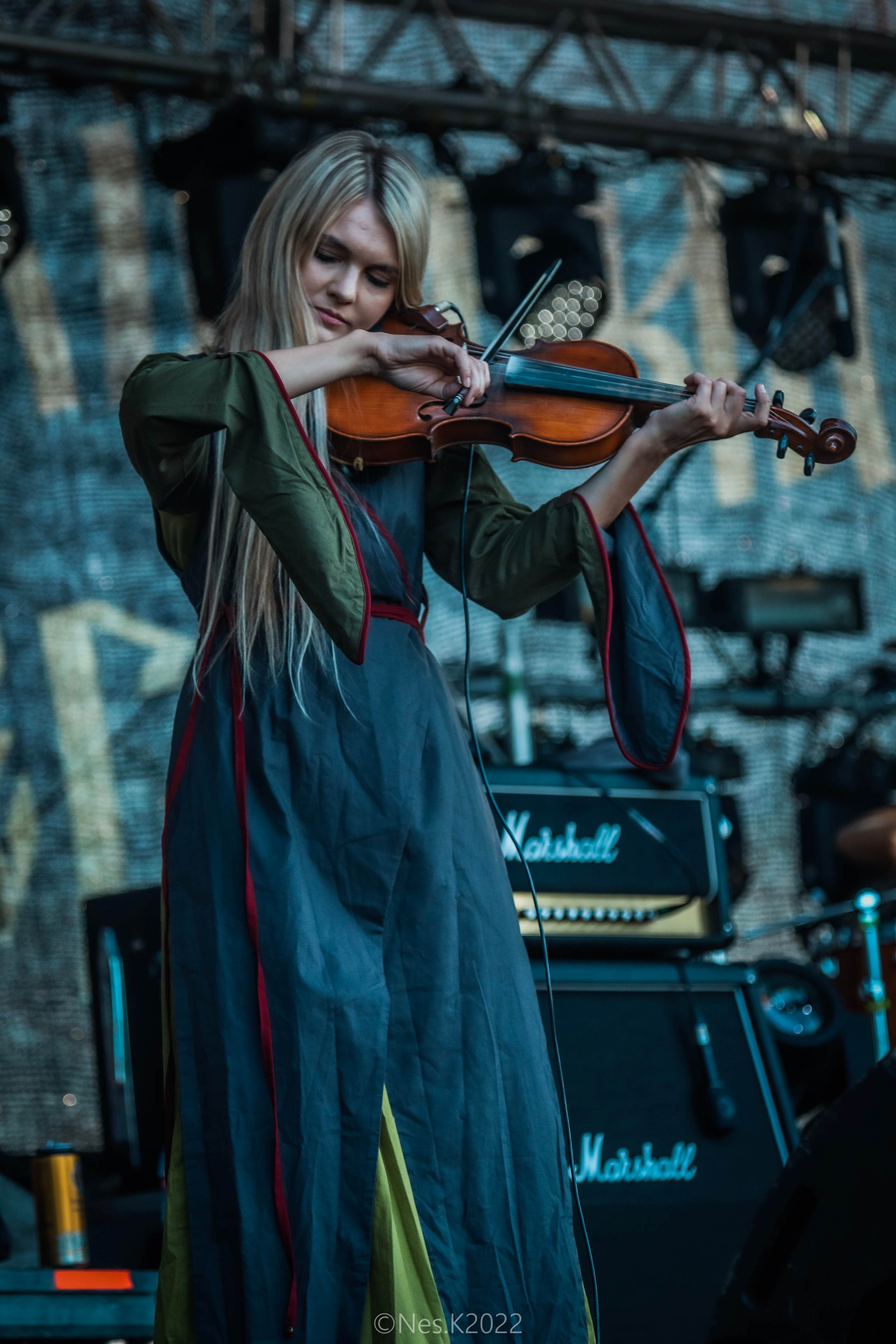 Тролль Гнёт Ель. Профессиональный фотограф в Москве и МО