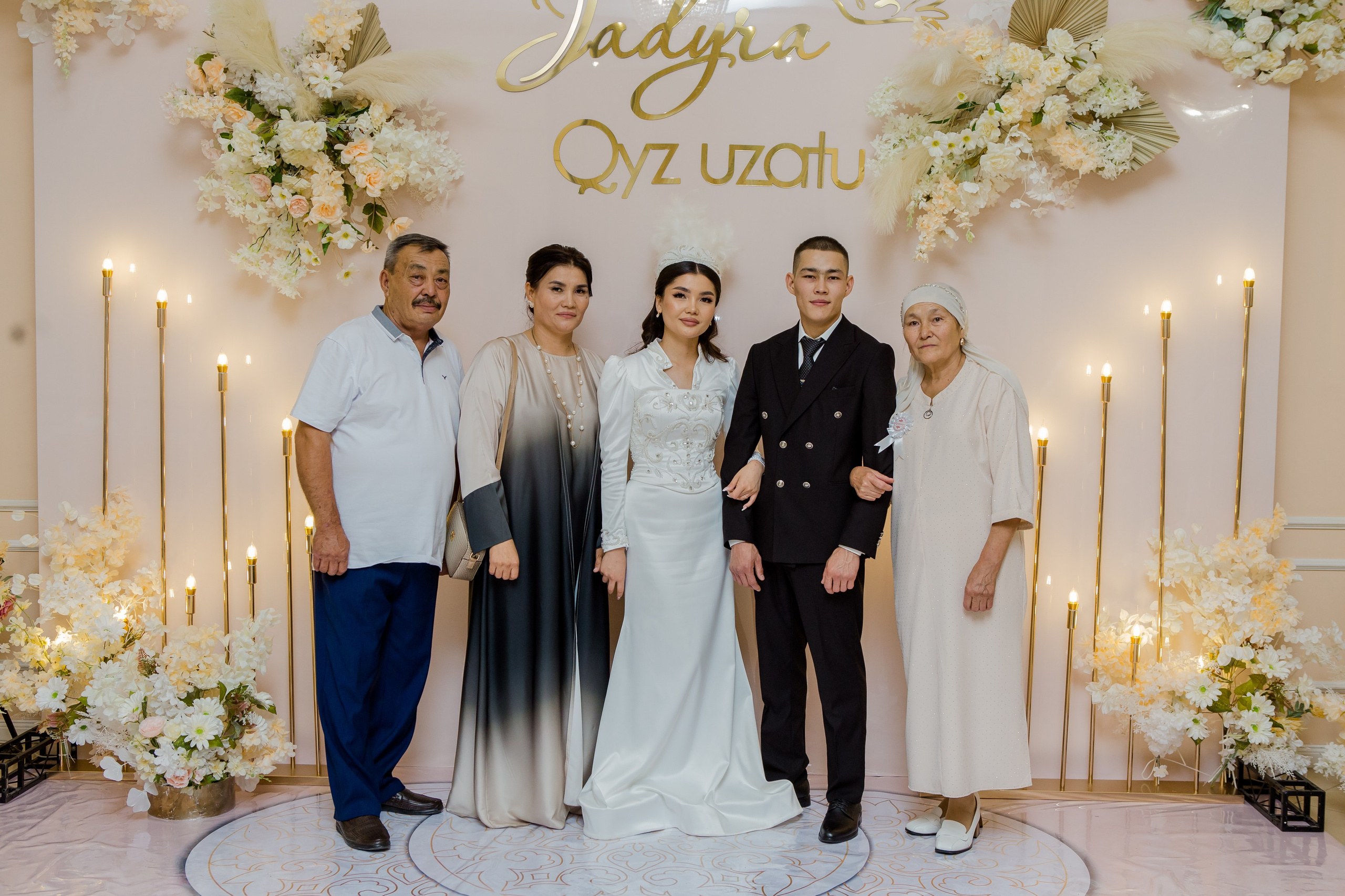 QYZ UZATU ZHADYRA. Свадебный и репортажный фотограф в Астане T.Yertay «Nomad media»