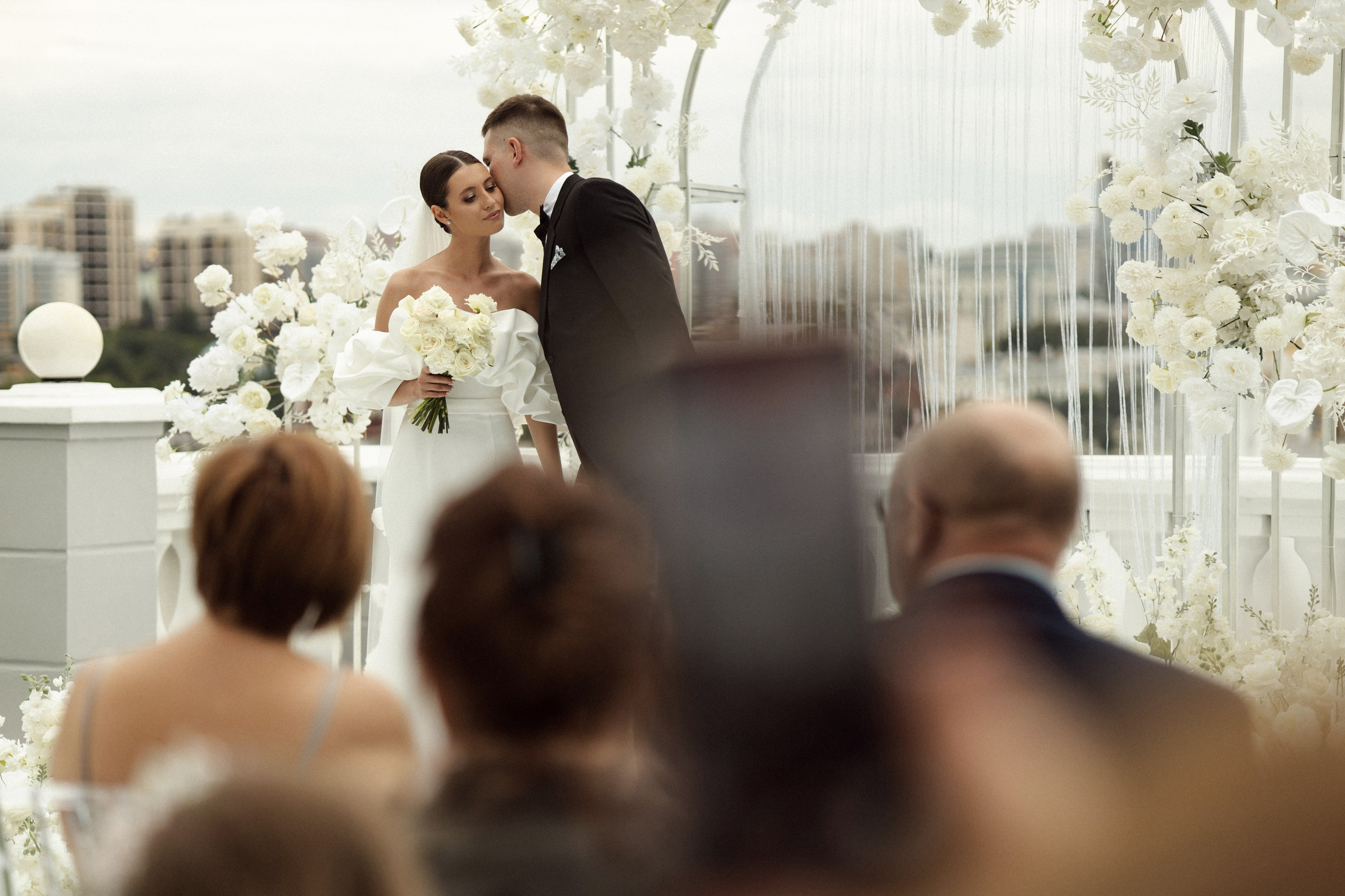 Наши чувства привели нас к Раю