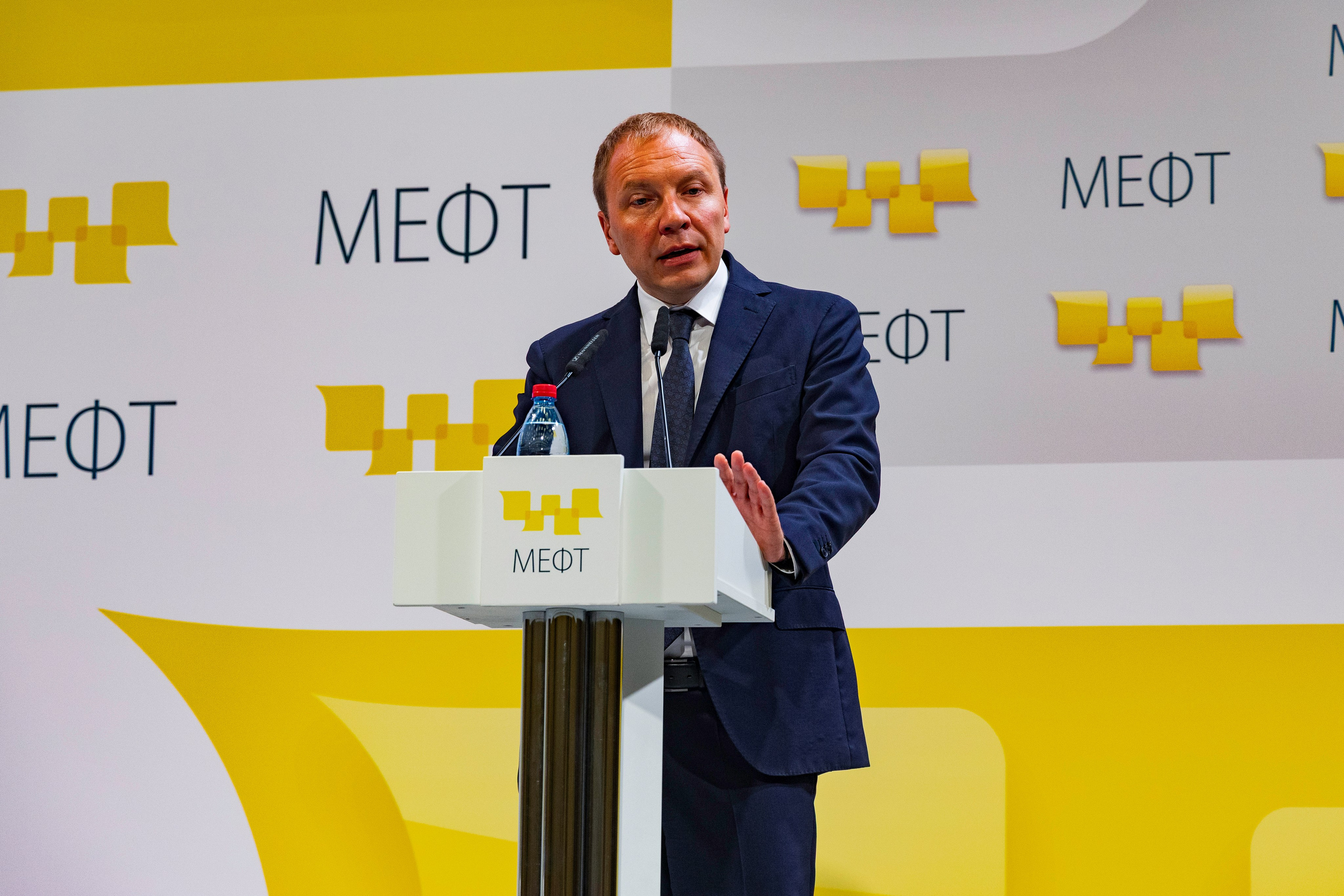 Конференция МЕФТ. Photomantis