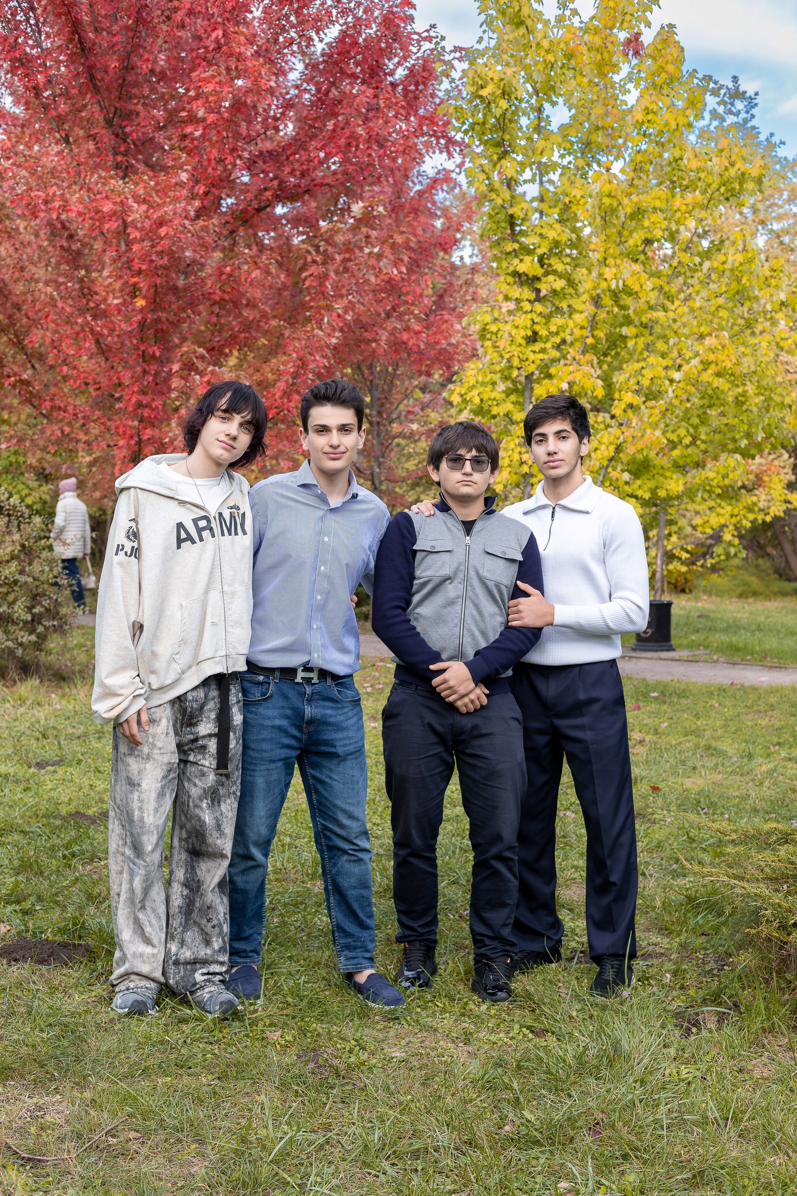 На улице. Выпускные альбомы Майкоп, Краснодар Елена Золотарева