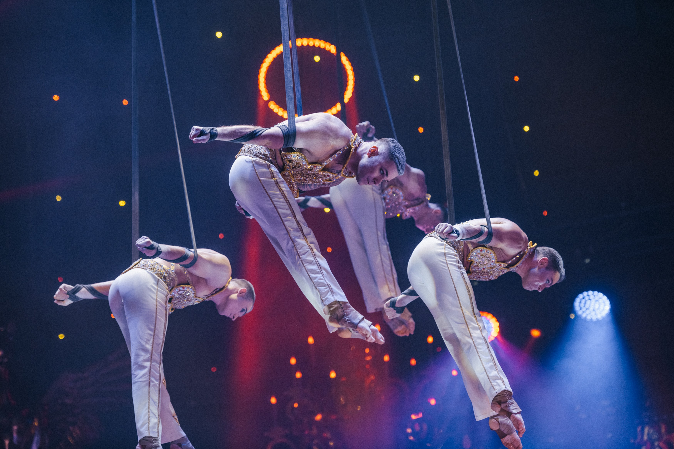 Королевский Цирк Гии Эрадзе. Репортажный и портретный фотограф в Санкт-Петербурге Степлевич Дарья
