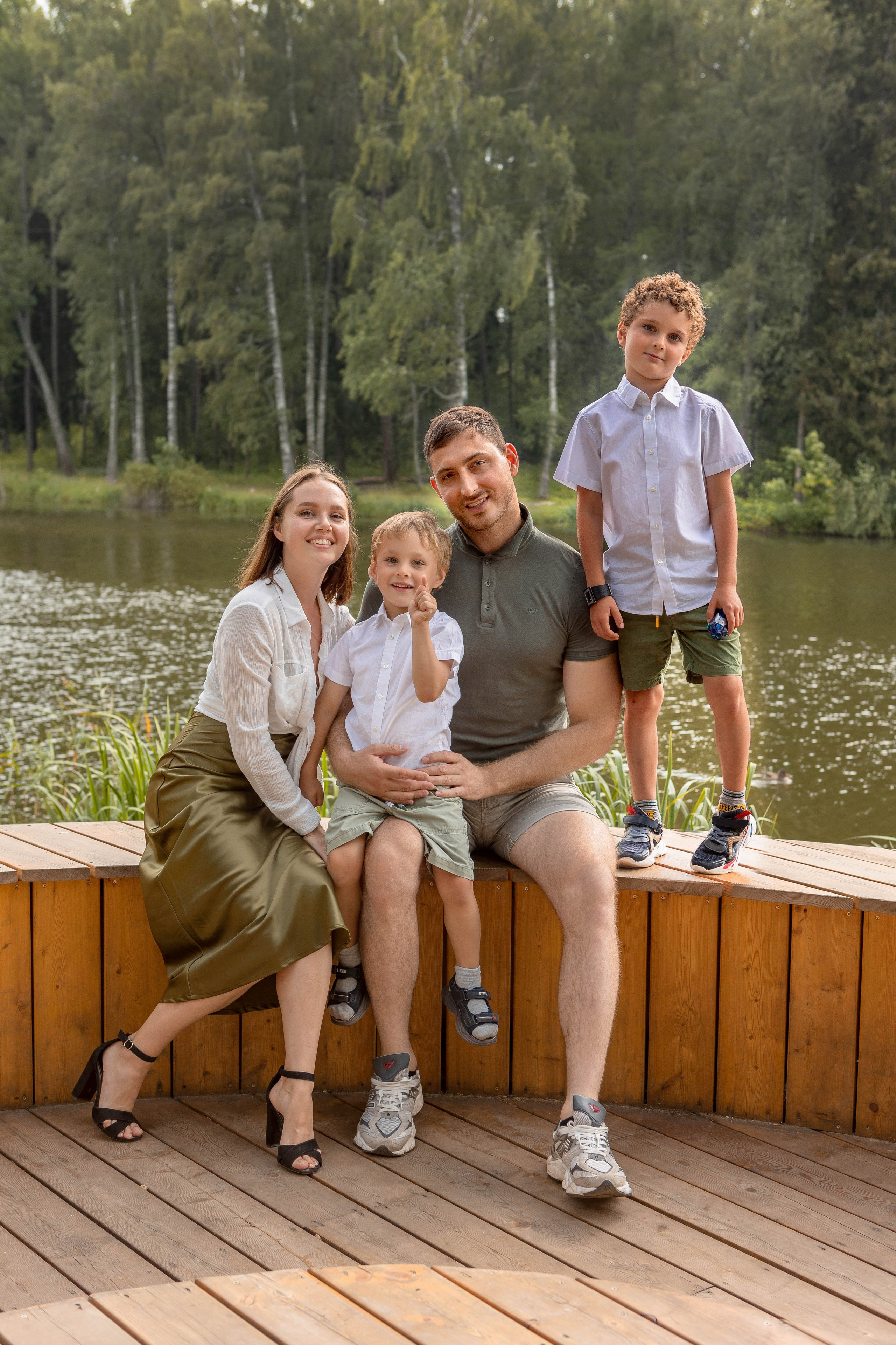 Семейный и репортажный фотограф Иваново. Фотокниги и выпускные альбомы в Иваново