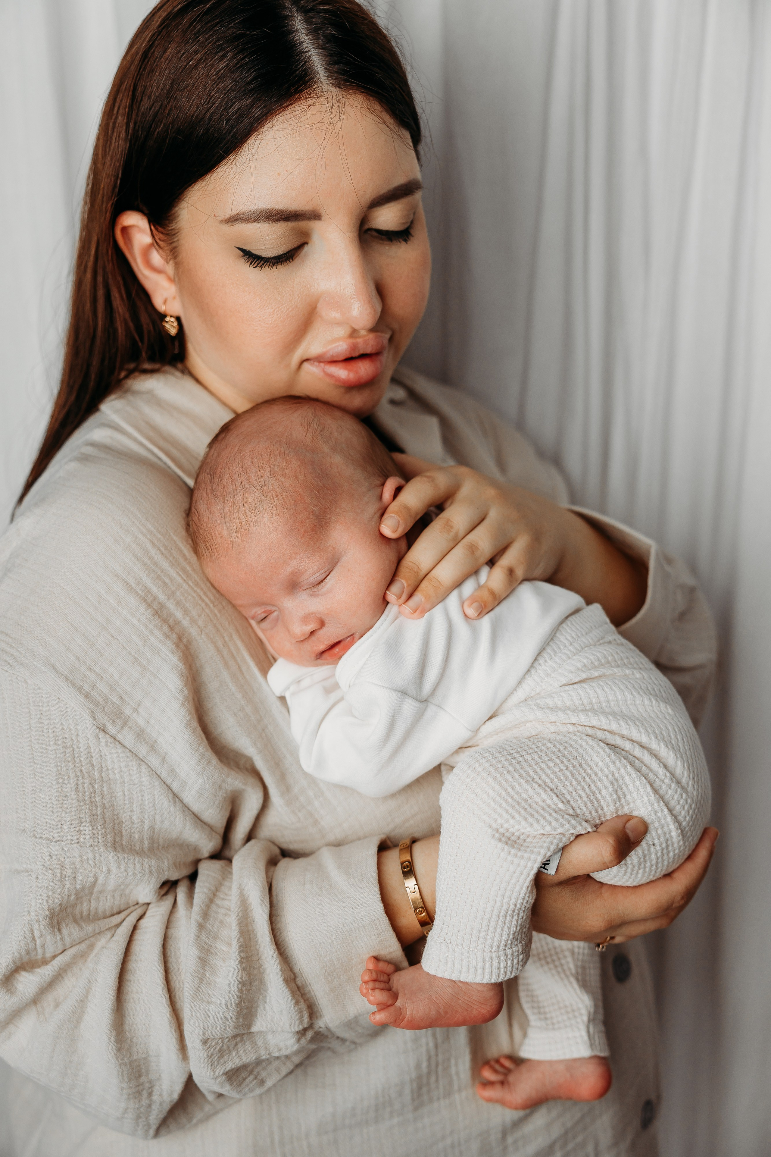 Адам. Семейный и детский фотограф в Краснодаре. Фотограф новорожденных. Фотограф ньюборн. Фотограф родов Краснодар. Катя Угнивенко