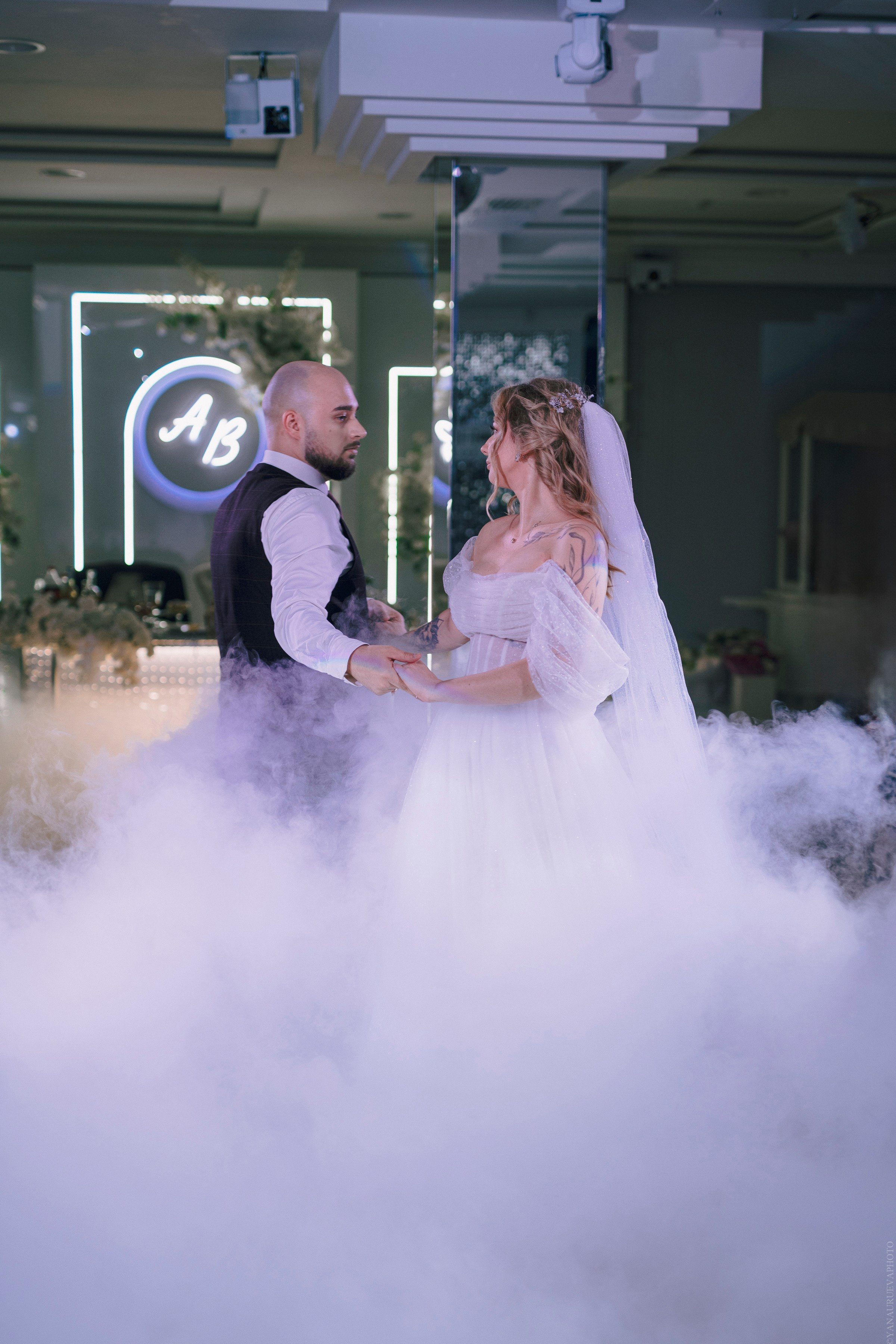 Свадебный анонс. Александр и Валерия. Свадебный и контент- фотограф в Тольятти, Самаре, Москве Яна Уруева