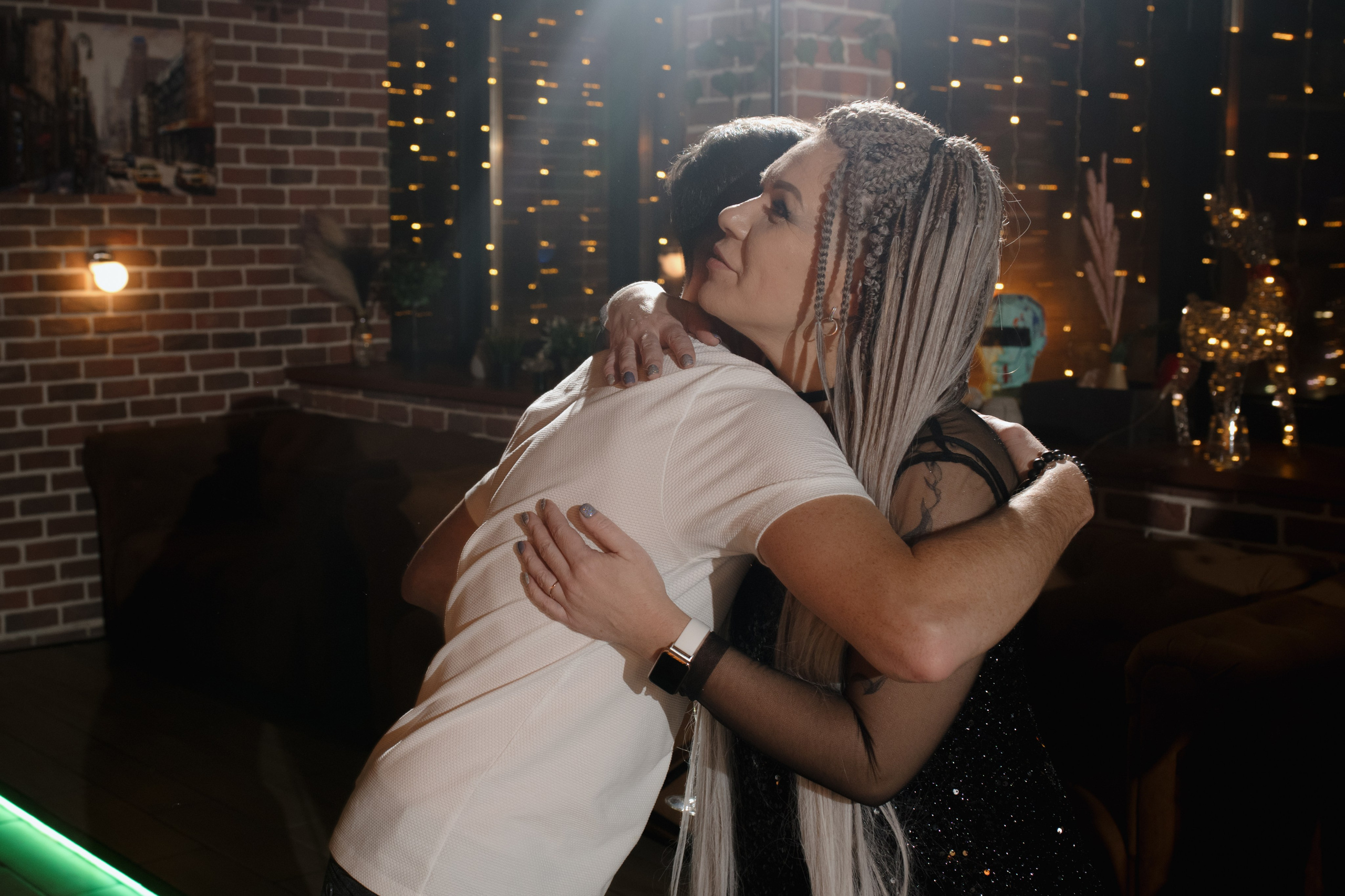 День рождения Томы — Let`s Talk Bar. Свадебный фотограф Екатеринбург/Челябинск — Любовь Волохова