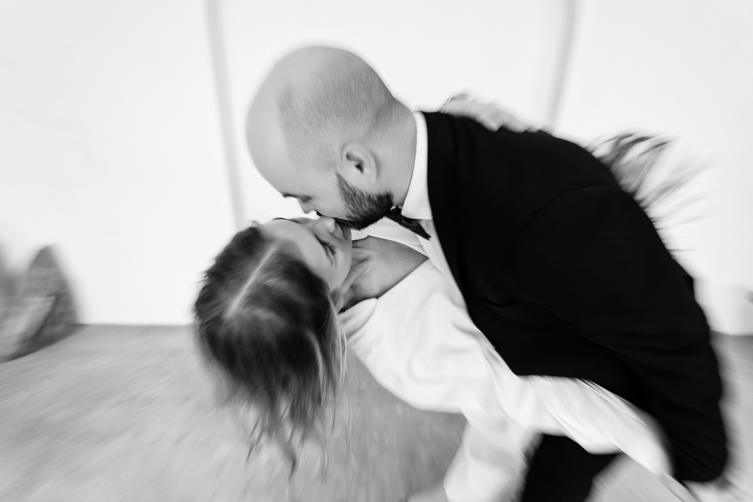 Свадебный, семейный, интерьерный фотограф в Краснодаре Денис Голощапов