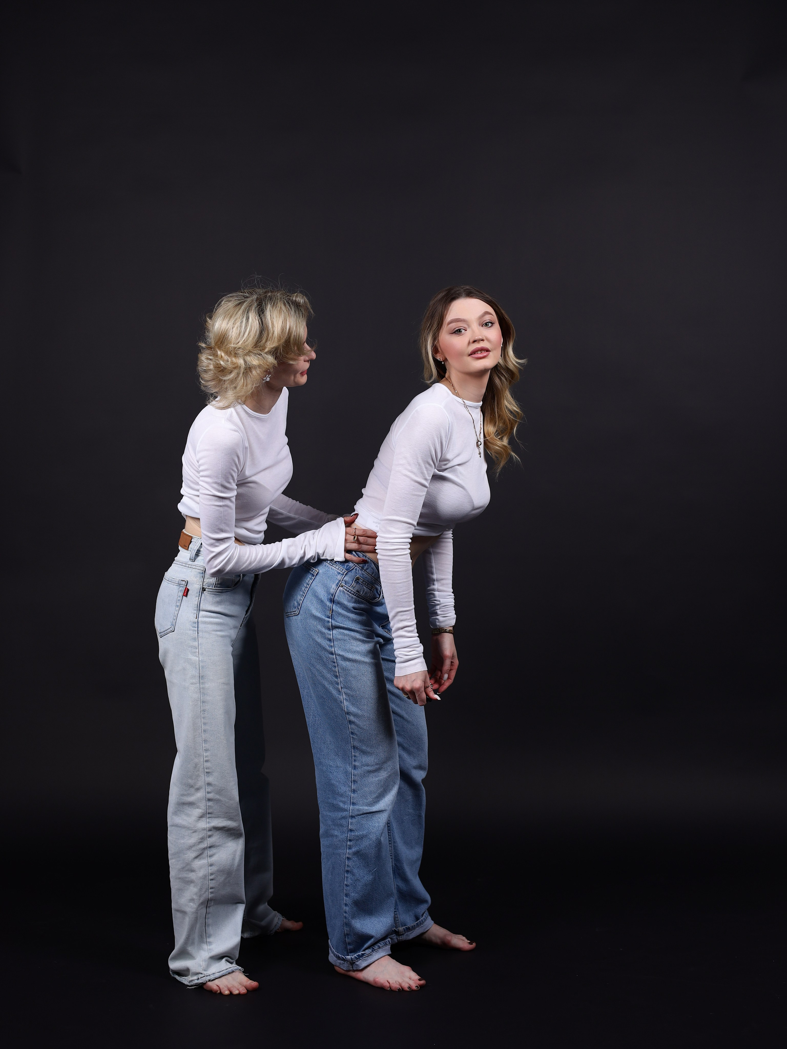 Дарья и Анна. Фотостудия без фотографа Чехов. Первая студия автопортрета в Чехове