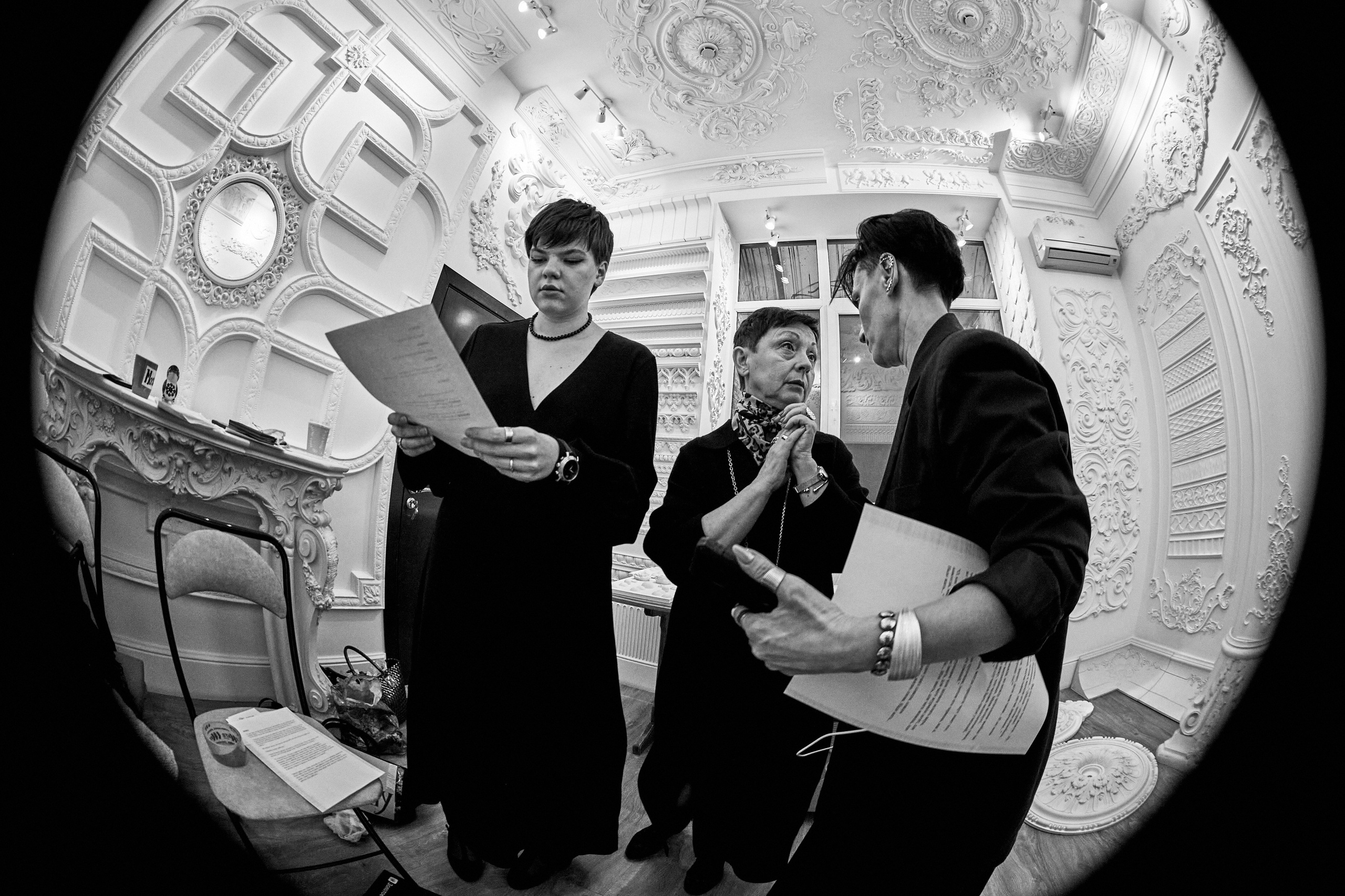 Проект «Соображаем на троих» лекция по А. Чехову в салоне «Аврора». Фотограф Юлия Маринина