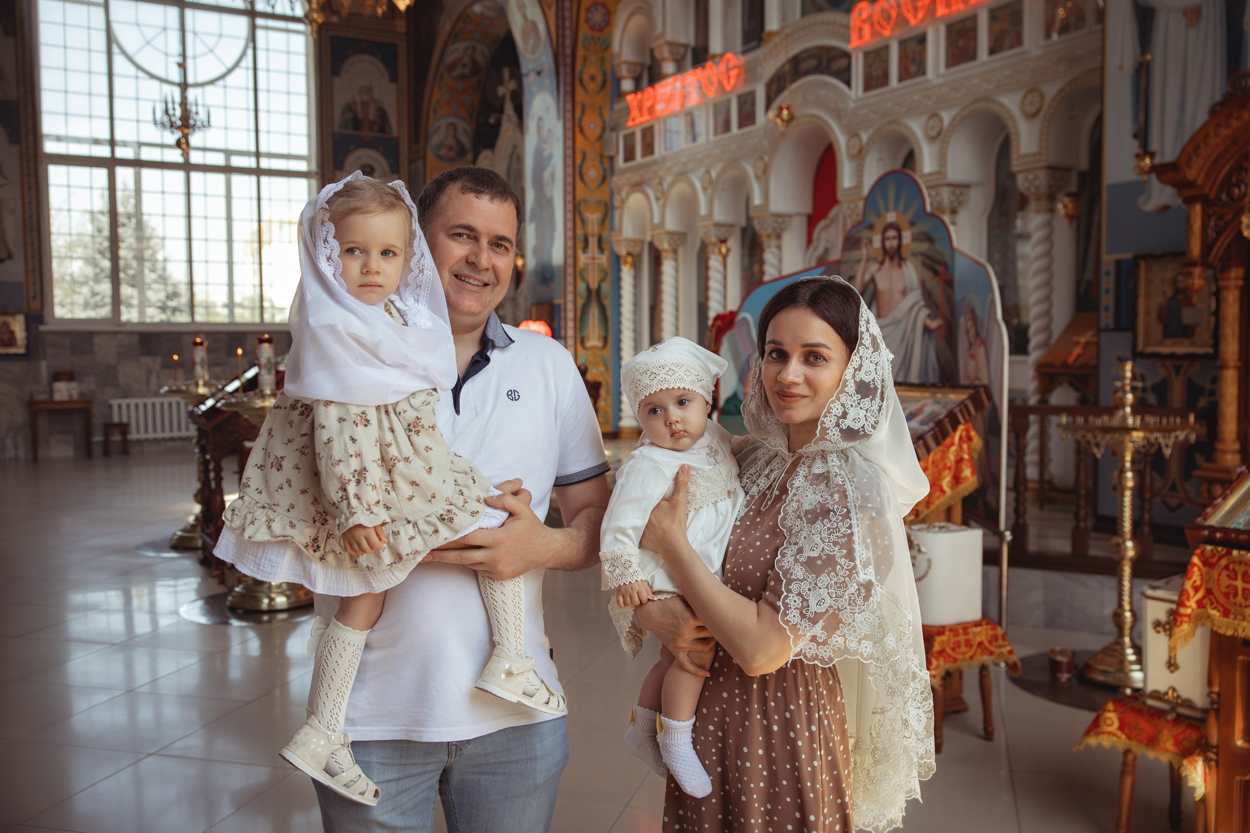 Таинство Крещения Ольги. Храм Михаила Архангела г. Крымск. Фотограф на Крещение и Венчание Краснодарский край — Гранкина Юлия