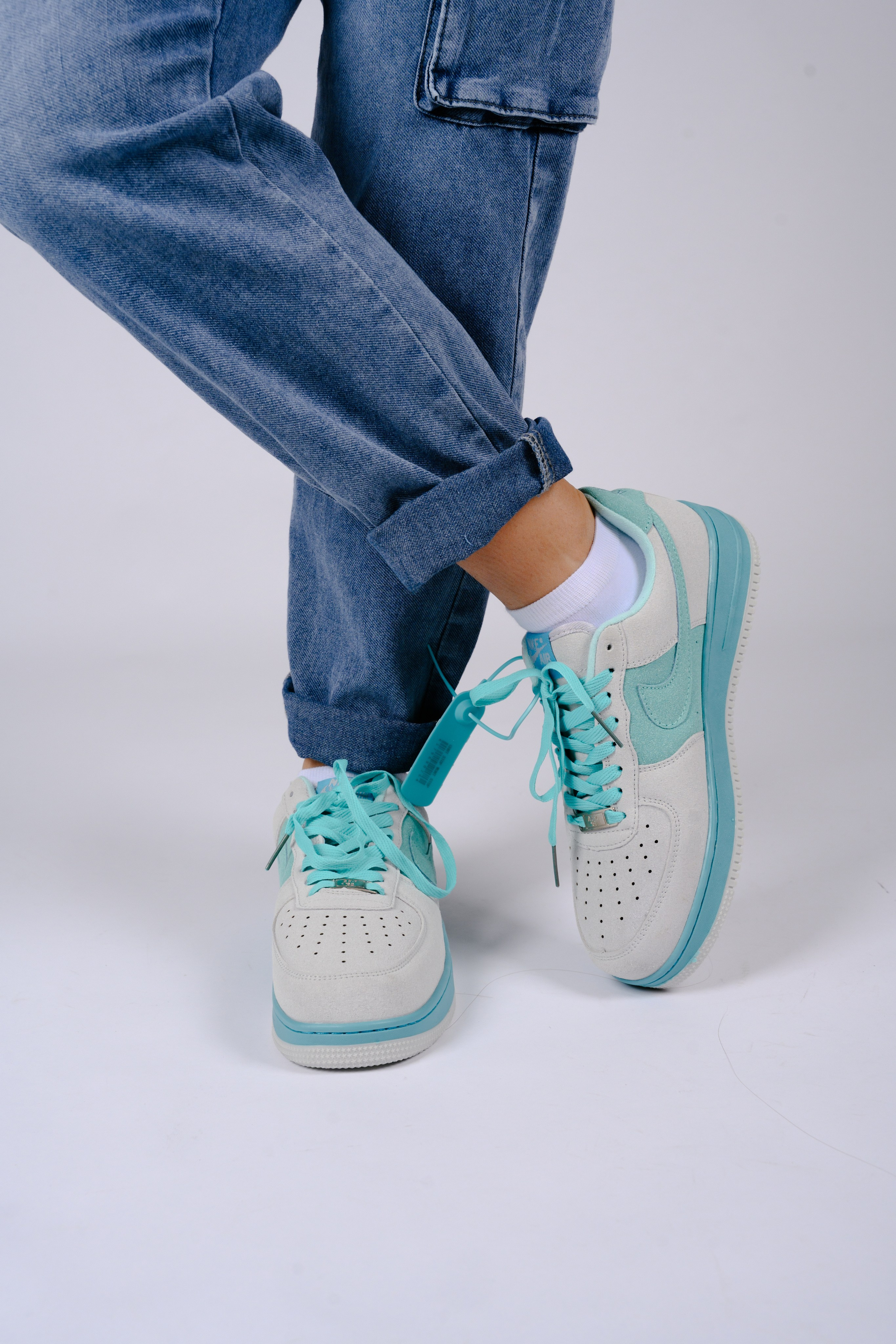 Кроссовки для wb. Фотограф в Красноярске