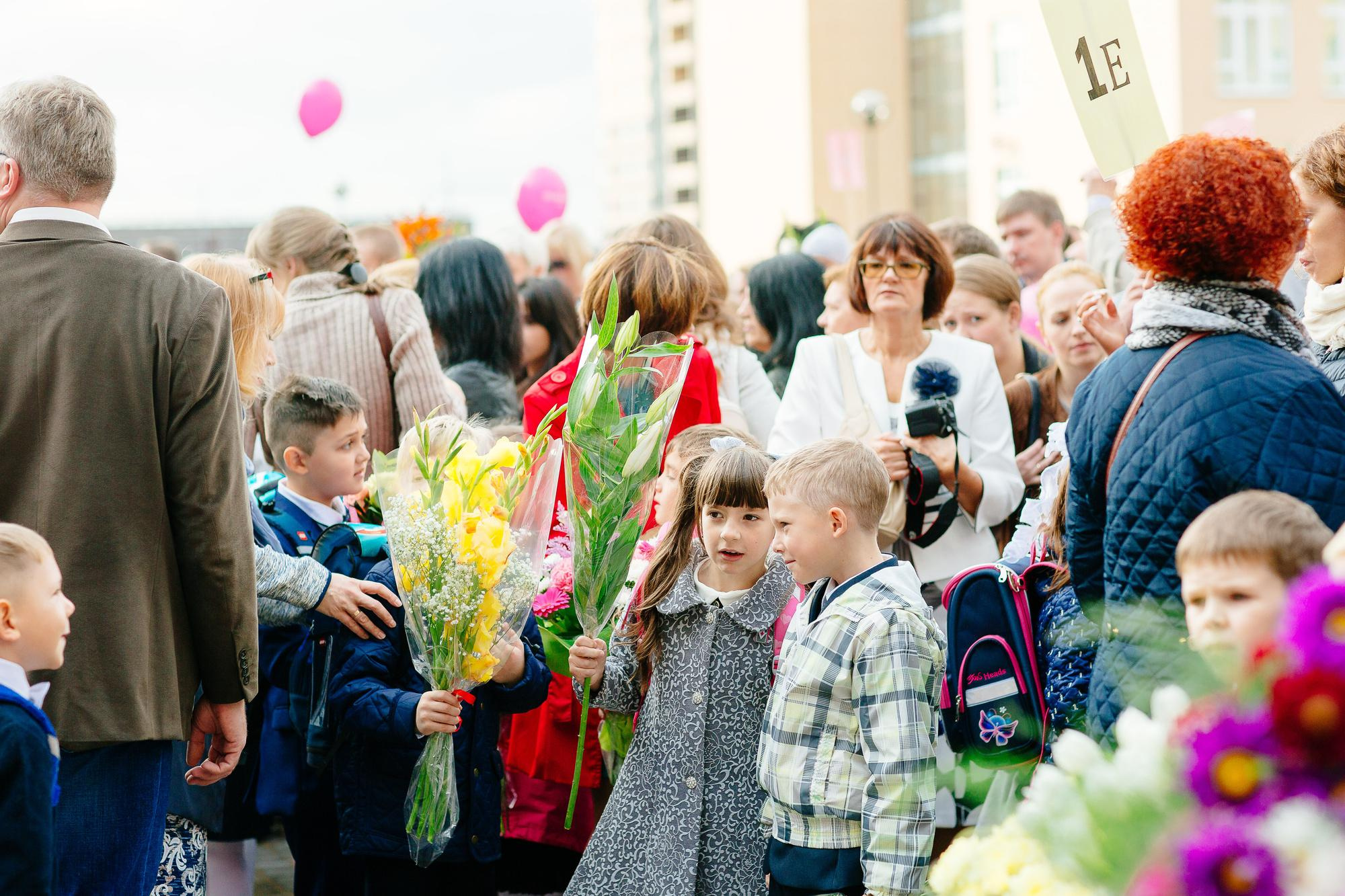 Фотосъемка первоклассников. Фотосъемка 1 сентября. Фотограф в школу. Смешные первоклассники