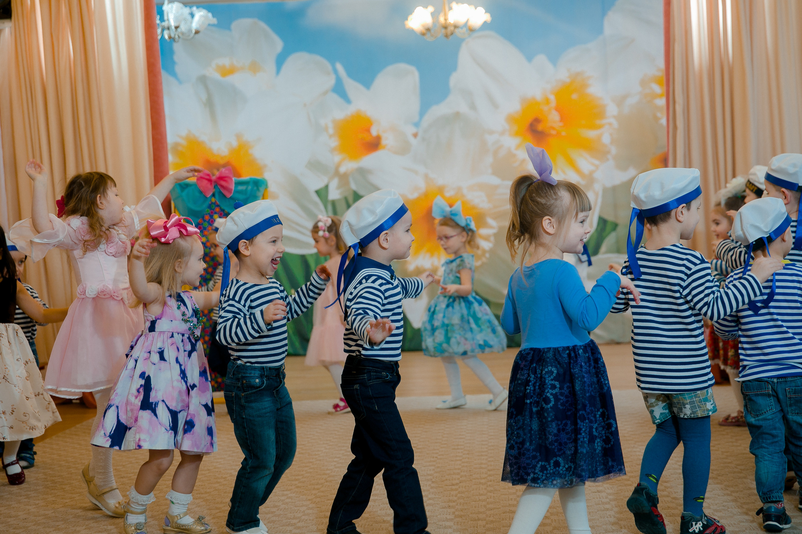 Утренник весна. Детский и семейный фотограф в Санкт-Петербурге Елена Крюкова