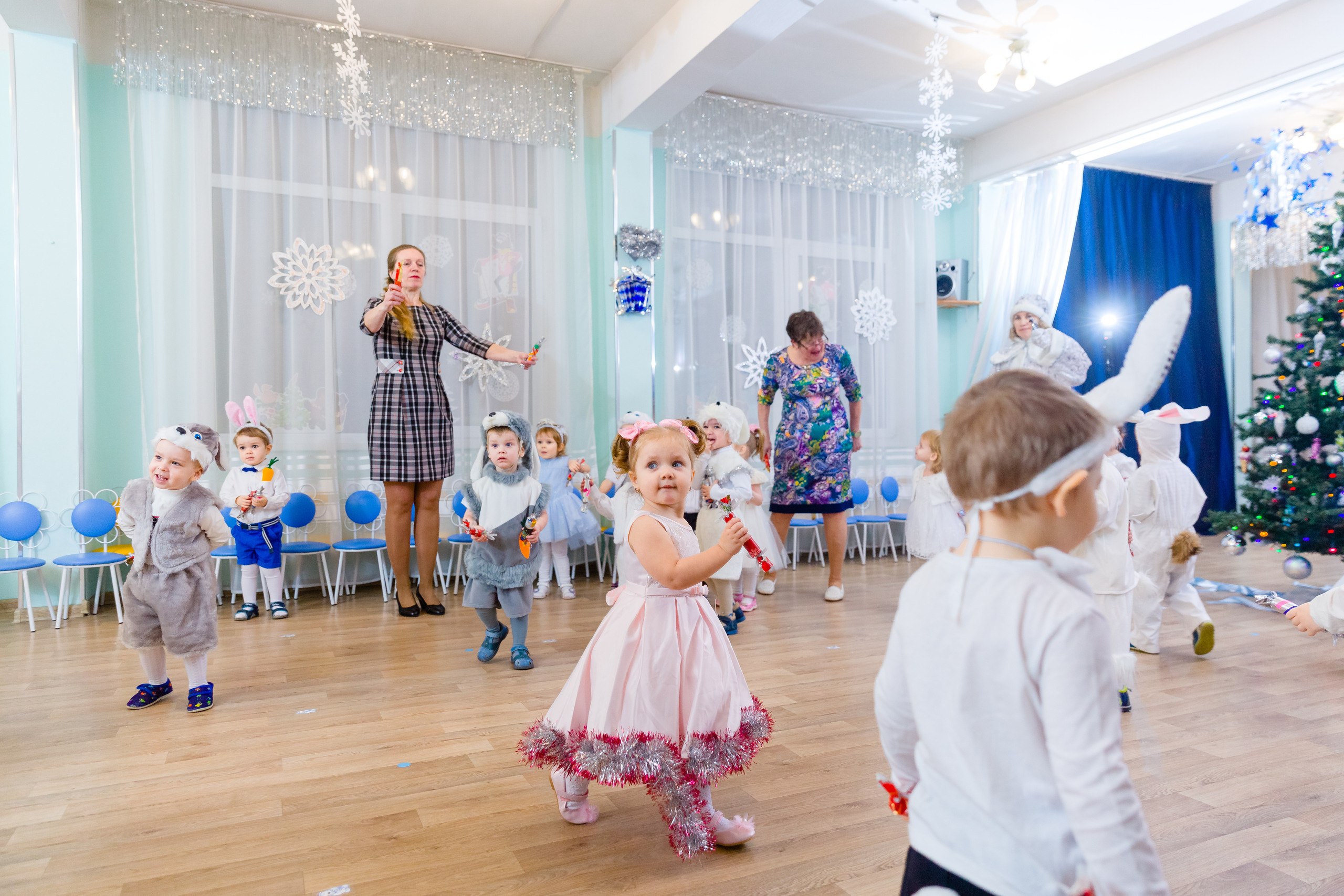 Малыши утренник. Детский и семейный фотограф в Санкт-Петербурге Елена Крюкова