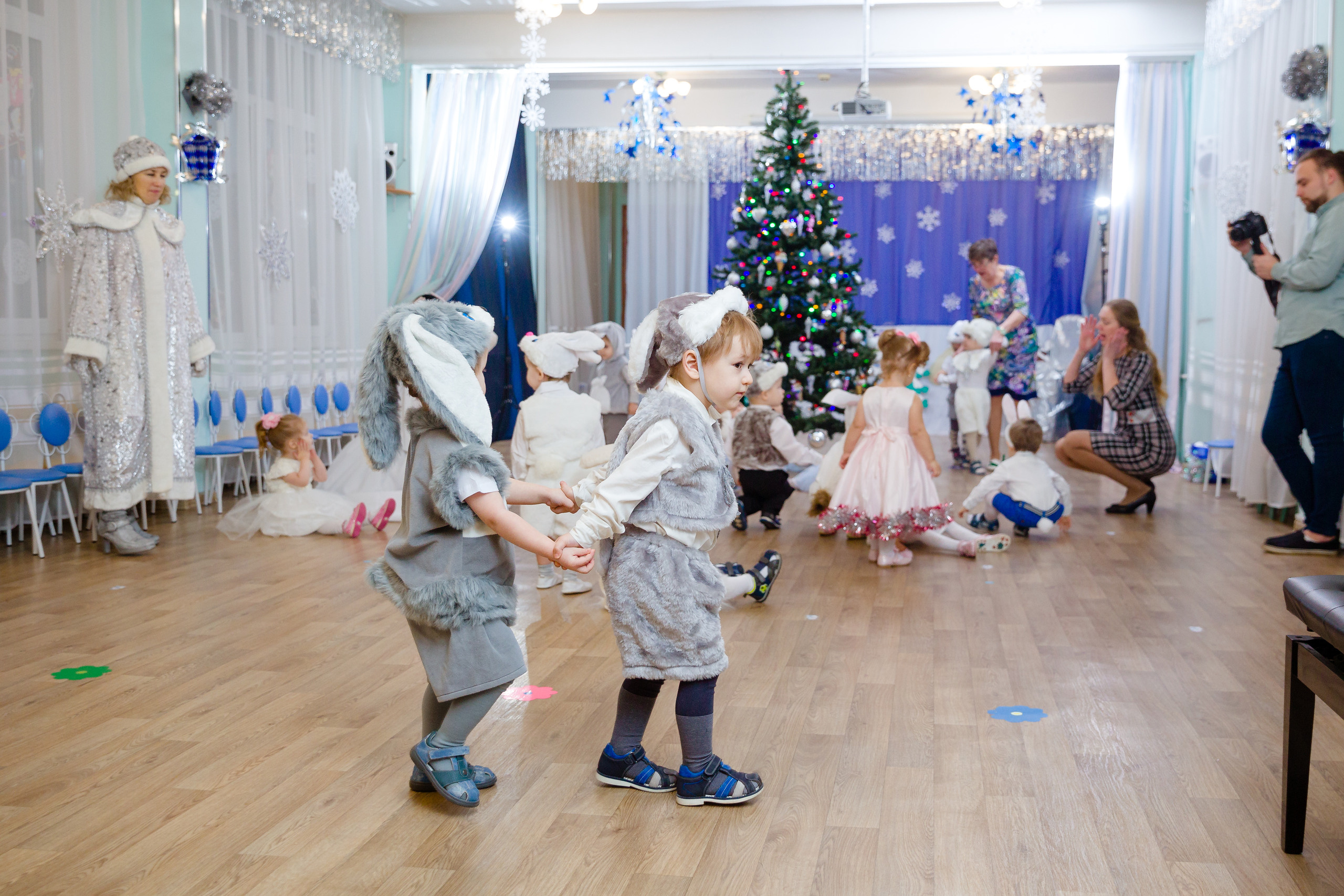 Малыши утренник. Детский и семейный фотограф в Санкт-Петербурге Елена Крюкова