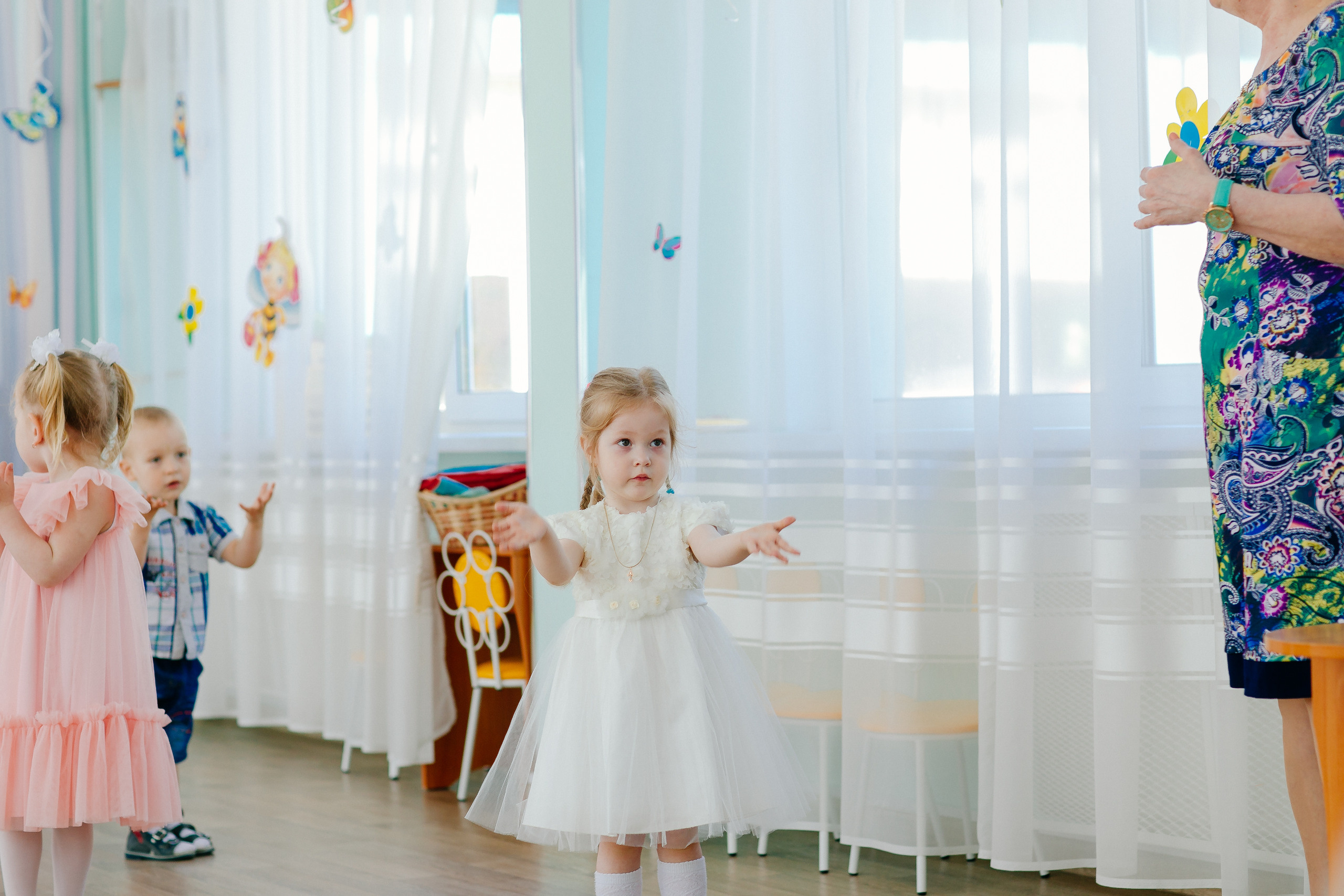 Утренник 8 марта у малышей. Детский и семейный фотограф в Санкт-Петербурге Елена Крюкова