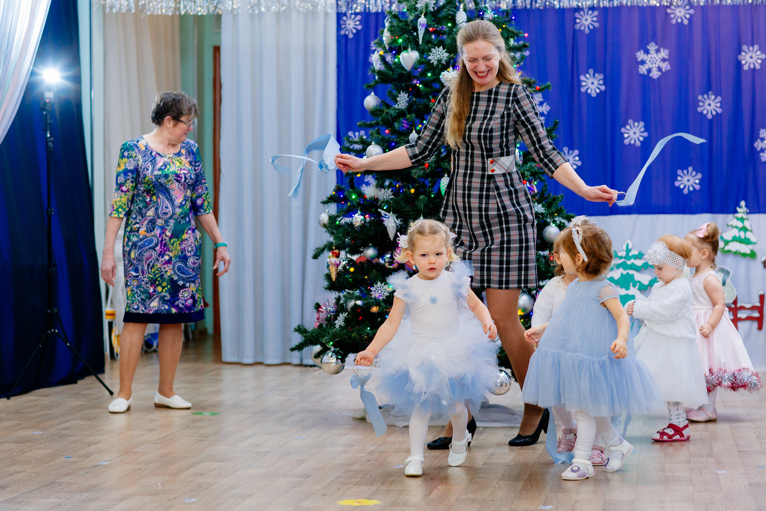 Малыши утренник. Детский и семейный фотограф в Санкт-Петербурге Елена Крюкова