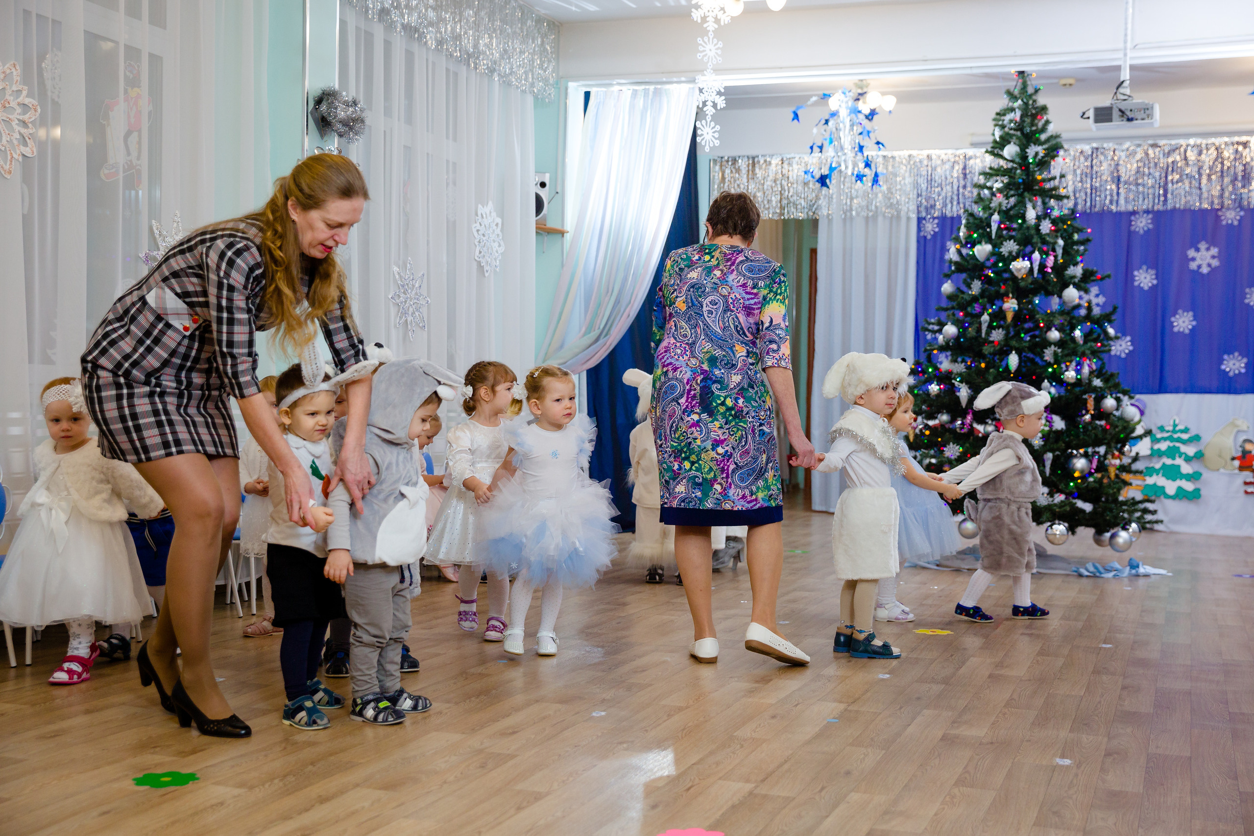 Малыши утренник. Детский и семейный фотограф в Санкт-Петербурге Елена Крюкова