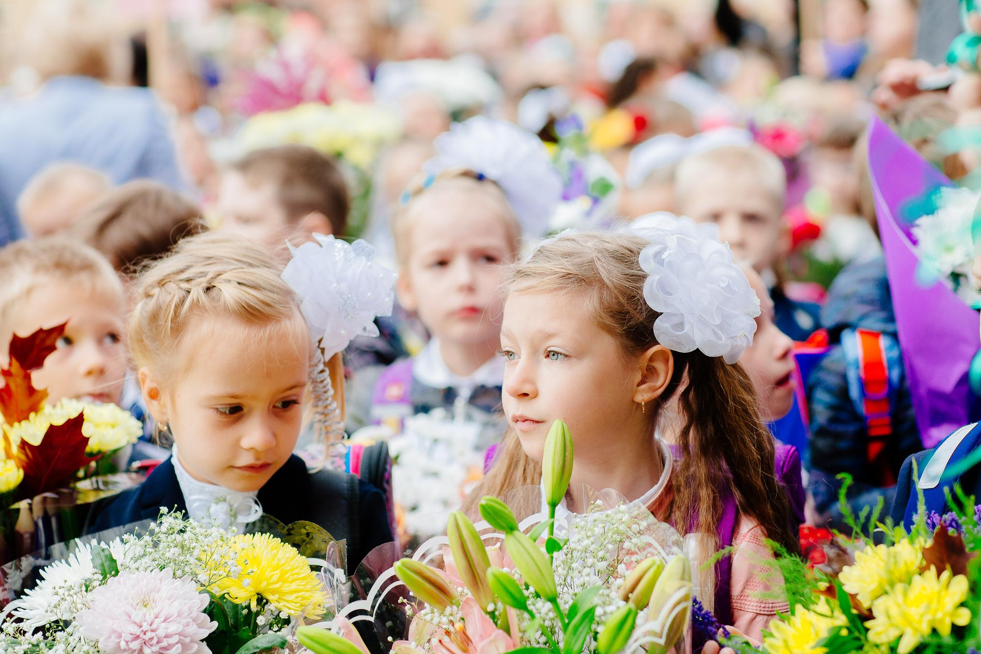 Фотосъемка первоклассников. Фотосъемка 1 сентября. Фотограф в школу. Красивые первоклассники