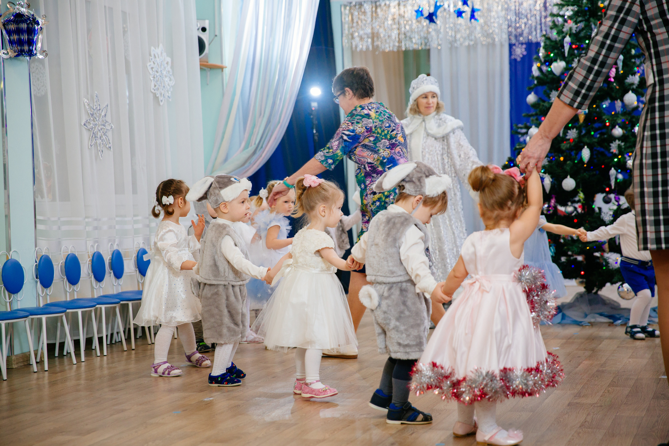 Малыши утренник. Детский и семейный фотограф в Санкт-Петербурге Елена Крюкова