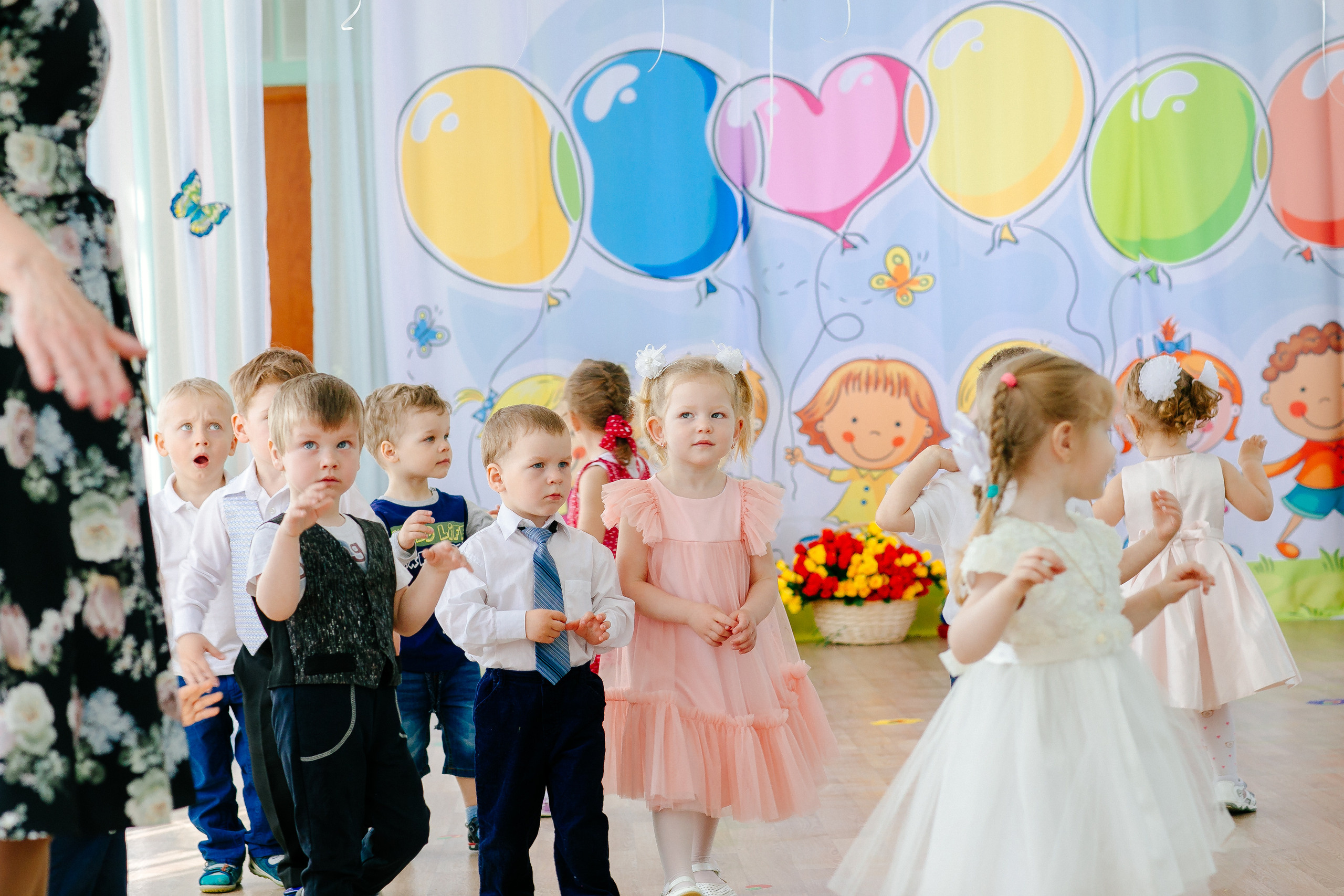 Утренник 8 марта у малышей. Детский и семейный фотограф в Санкт-Петербурге Елена Крюкова