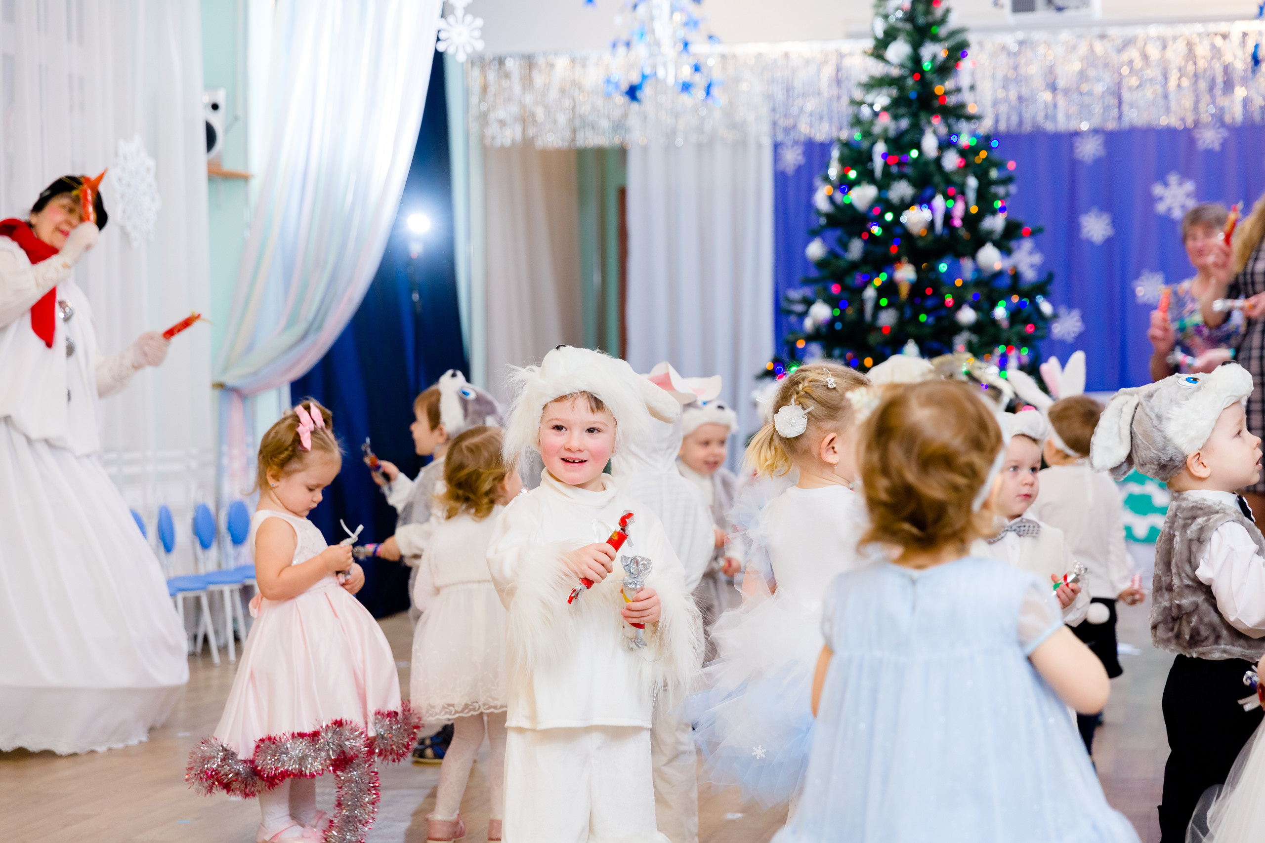 Малыши утренник. Детский и семейный фотограф в Санкт-Петербурге Елена Крюкова