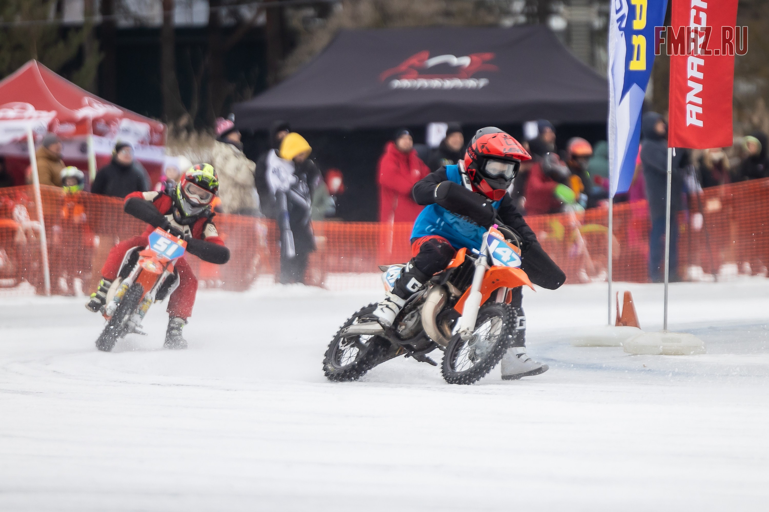 Первый этап Кубка МФР по мотокроссу на льду Большого Крылатского пруда в Москве. 8 февраля 2025 г. Фотограф Владимир Охрименко