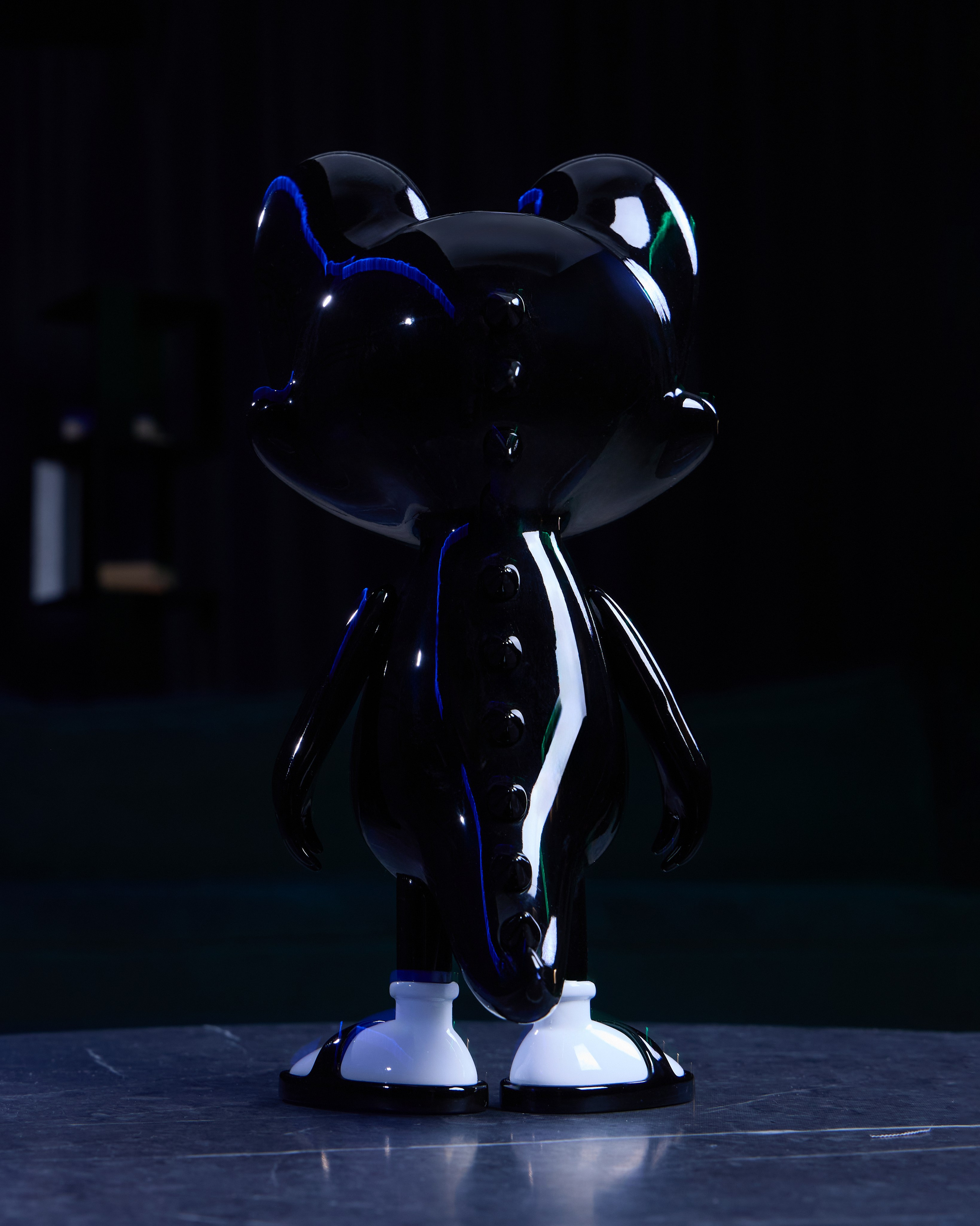 Commercial shooting art toys Croco. Святослав Лебедев | Рекламный фотограф — Коммерческая съемка, Арт-дирекшн, AI-интеграция