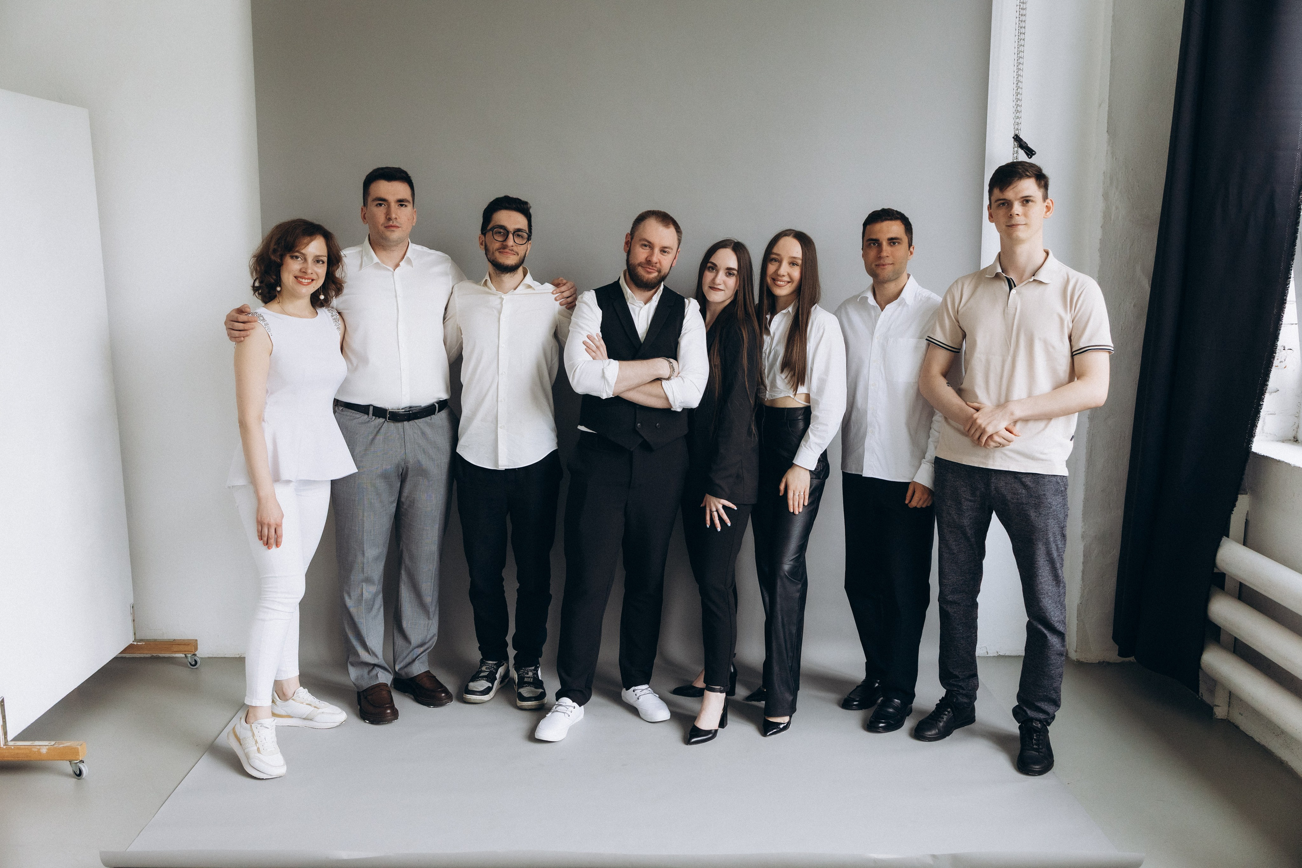 Фотосессия стоматологов в студии. Фотограф Артем Бросов в Санкт-Петербурге и Дубае