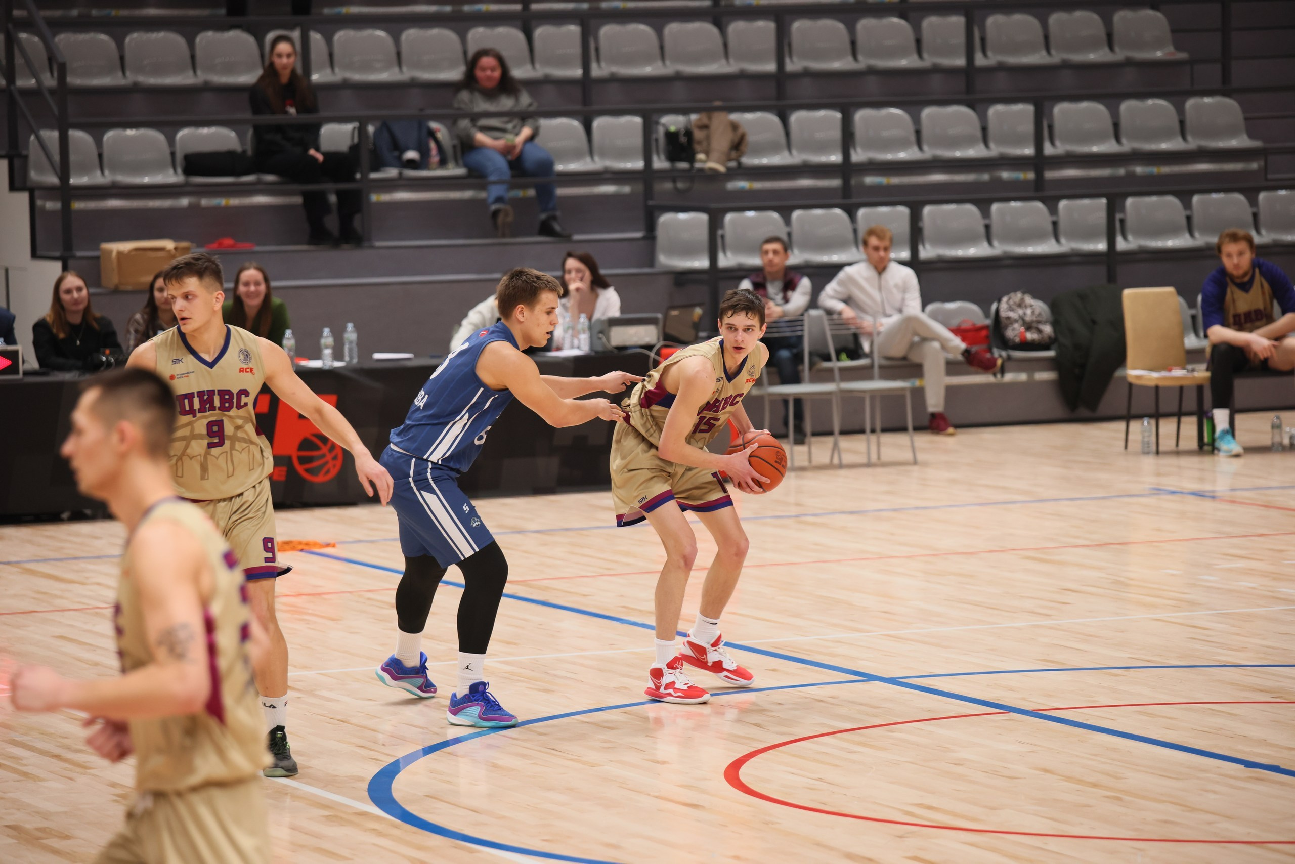 Баскетбол ТулГу VS МГУ. Фотограф в Туле Крупский АнДРей. Фотостудия «КАДР71» в Туле