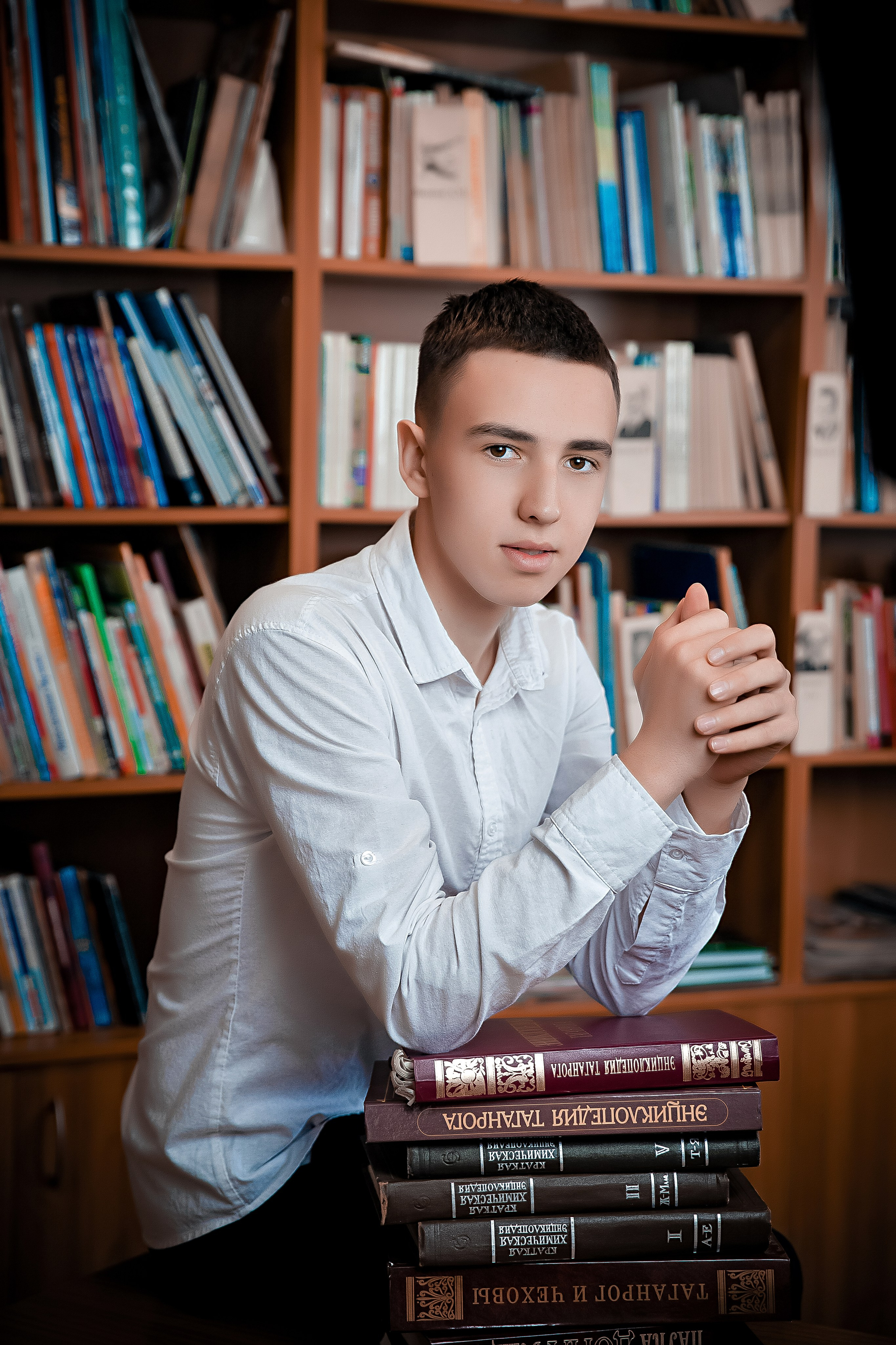 БИБЛИОТЕКА. Современные Выпускные Альбомы в Ростове-на-Дону