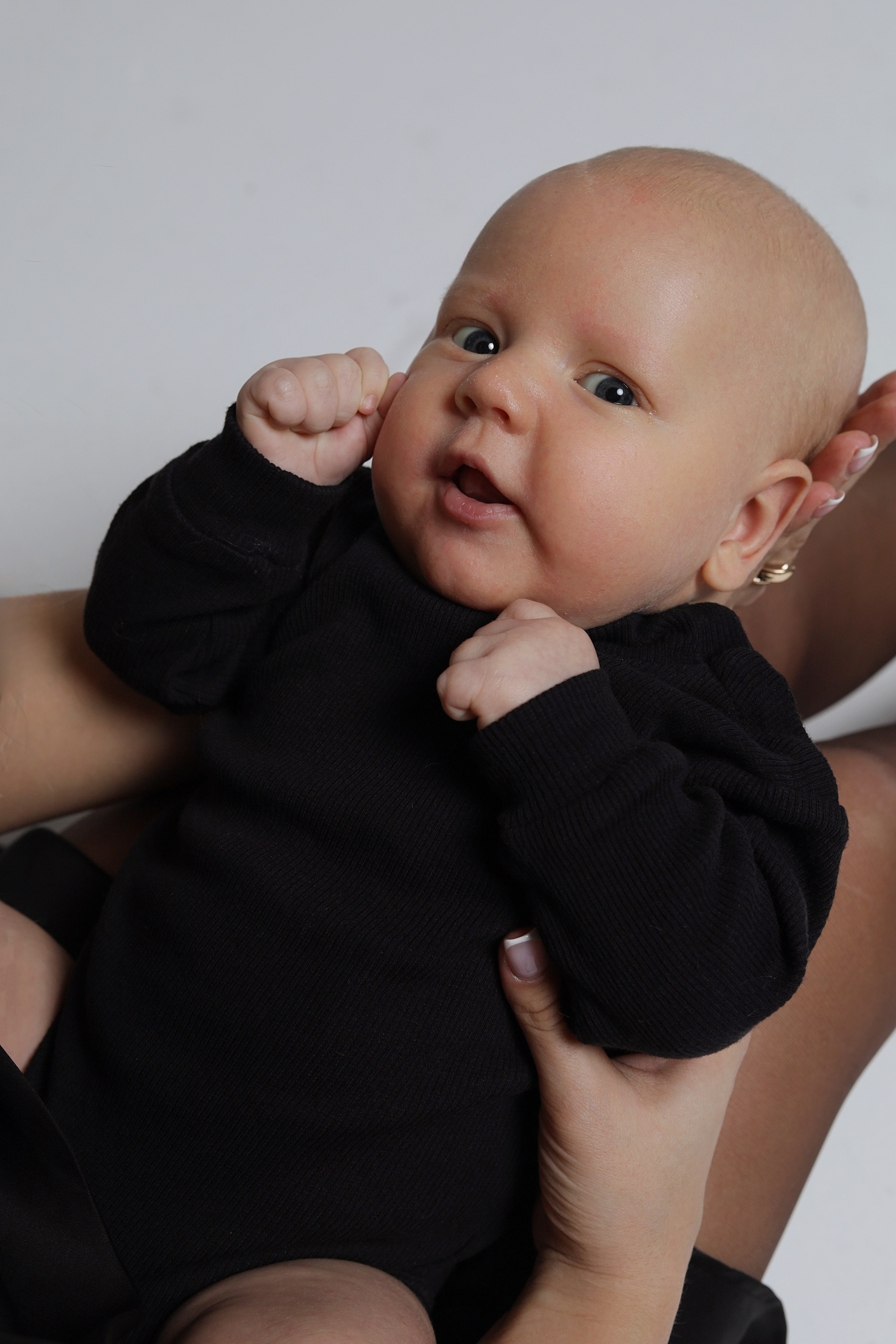 🖤. Фотосъемка выписки из роддома в Москве, заказать фотографа на выписку ньюборн съемка в роддоме newborn фотограф в Юдино