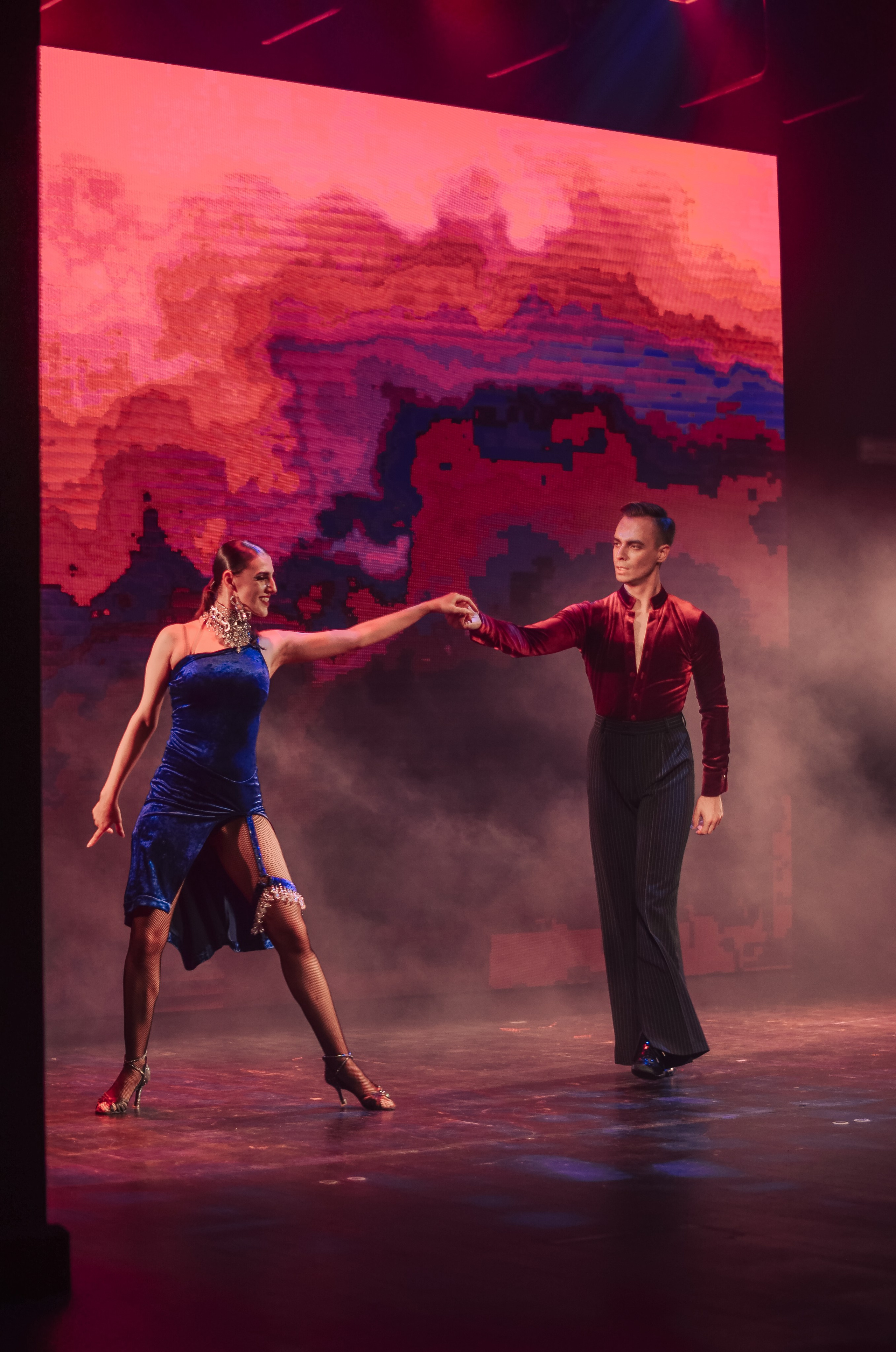 Фоторепортаж танцевального мероприятия. Денисова Аля — фотограф для парных съемок и индивидуальных историй в Барнауле