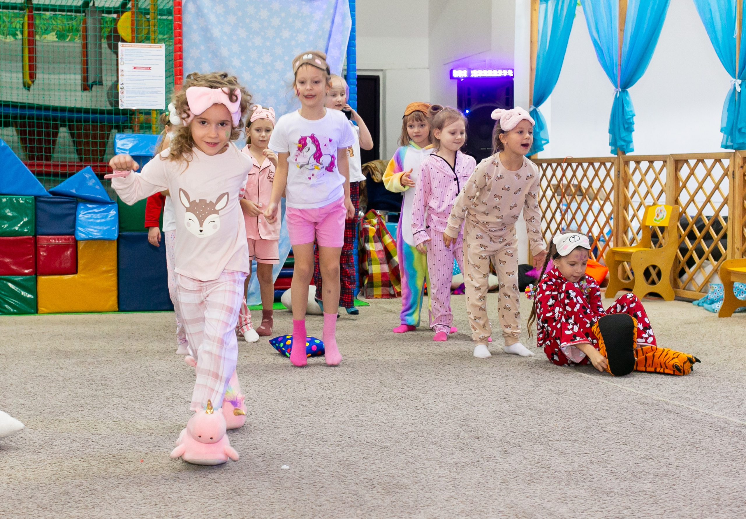 Праздники. Фотограф новорожденных и семейный фотограф НСО г. Бердск Марина Львова
