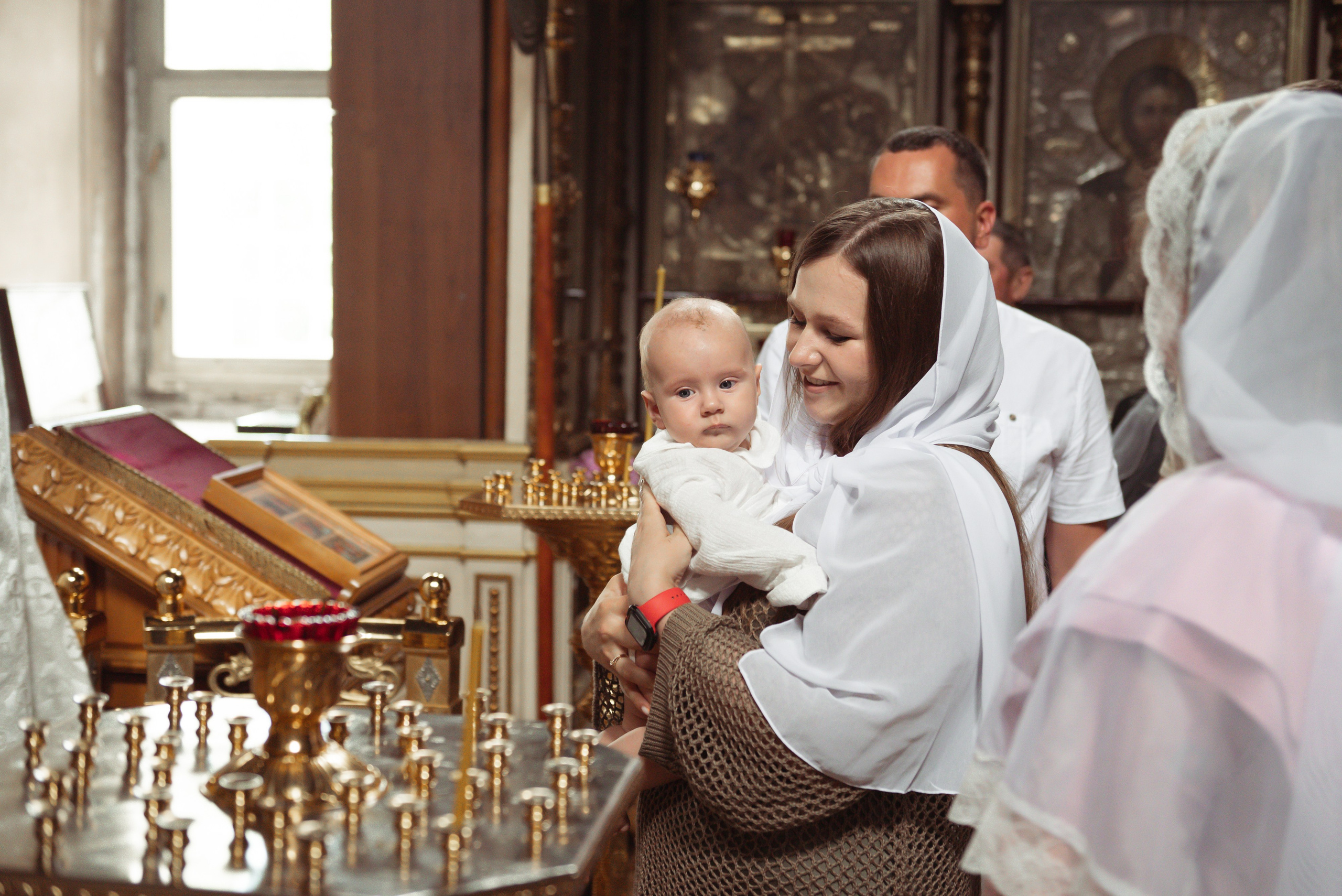 Крещение Максима. Фотограф Москва Настя Профотовна. Репортажные, свадебные и контент фотосессии