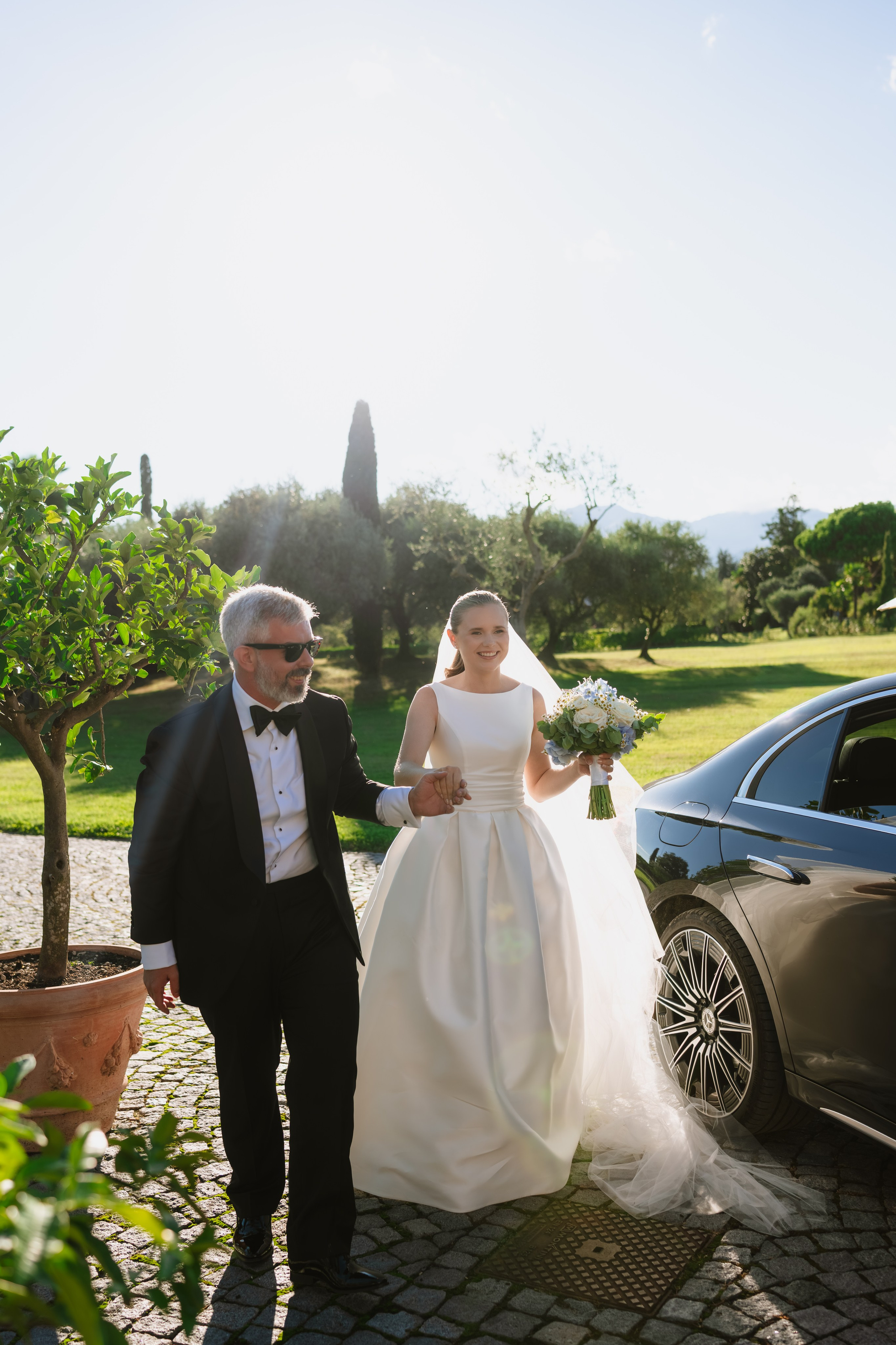 Vera & Lorenzo | Biella, Italy. Professional Wedding Photographer Geneva & Romande Switzerland | Tanya Creator