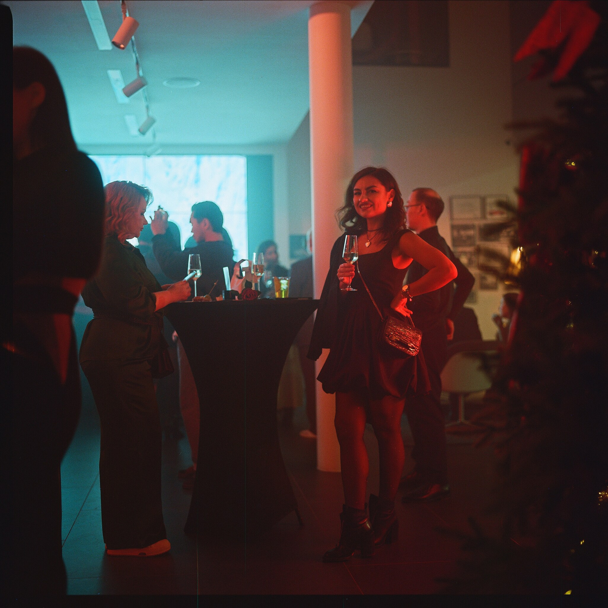 «Night in Salon» Porshe автосалон. Фотограф в Актобе Алексей Вагин