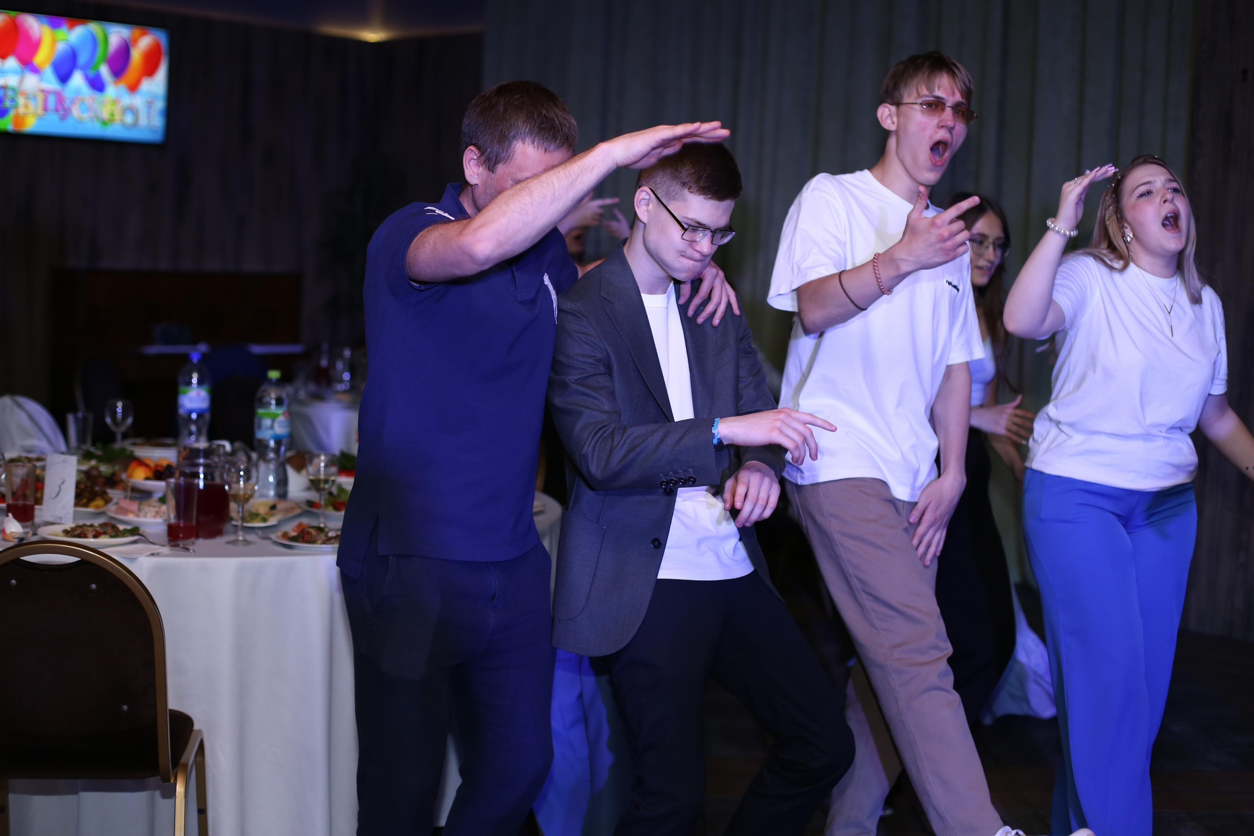 Выпускной. 𝓕𝓸𝓽𝓸𝓰𝓻𝓪𝓯 𝓑𝓪𝓵𝓪𝓼𝓱𝓲𝓱𝓪 / 𝓜𝓸𝓼𝓴𝓿𝓪