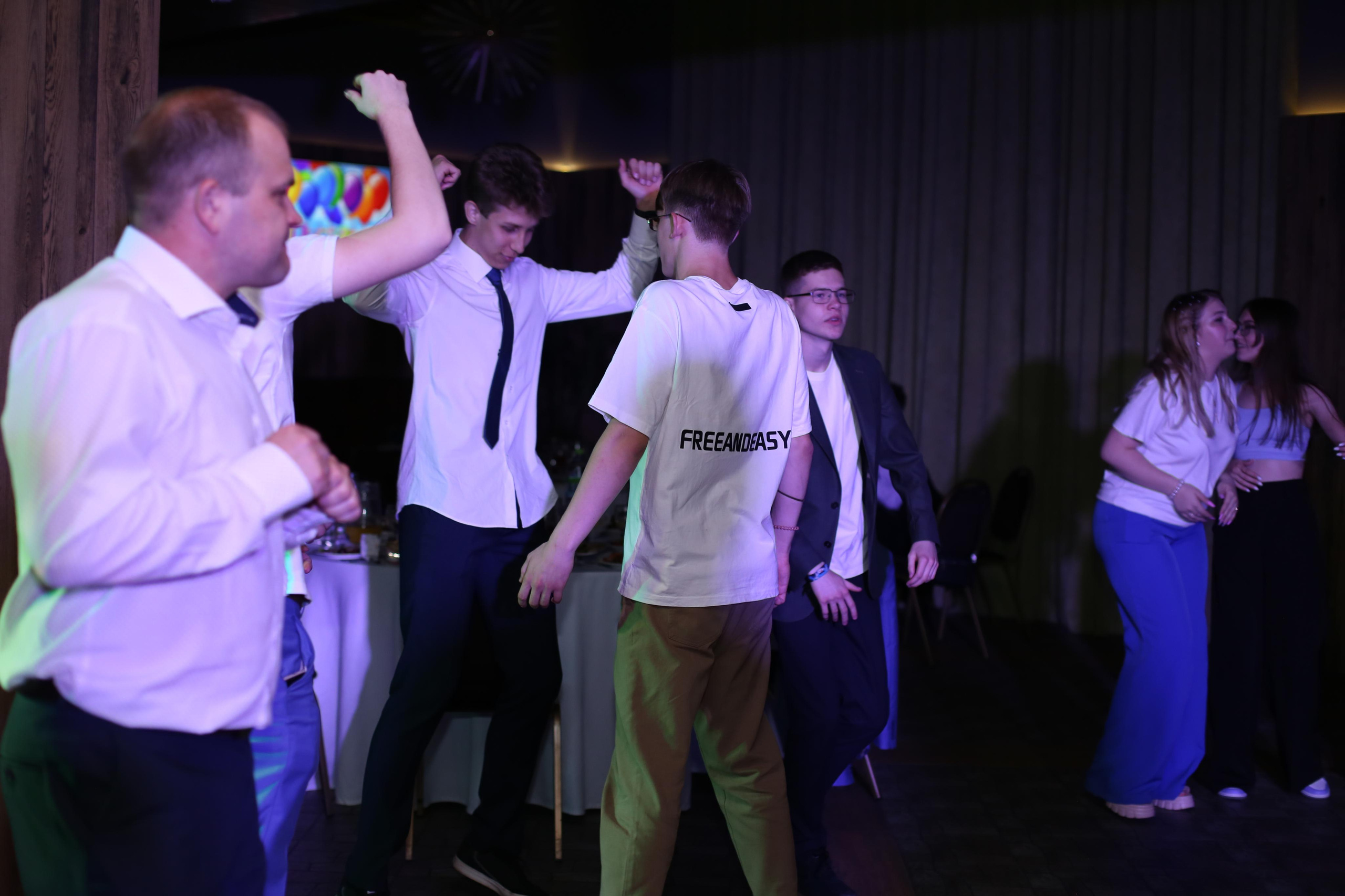 Выпускной. 𝓕𝓸𝓽𝓸𝓰𝓻𝓪𝓯 𝓑𝓪𝓵𝓪𝓼𝓱𝓲𝓱𝓪 / 𝓜𝓸𝓼𝓴𝓿𝓪