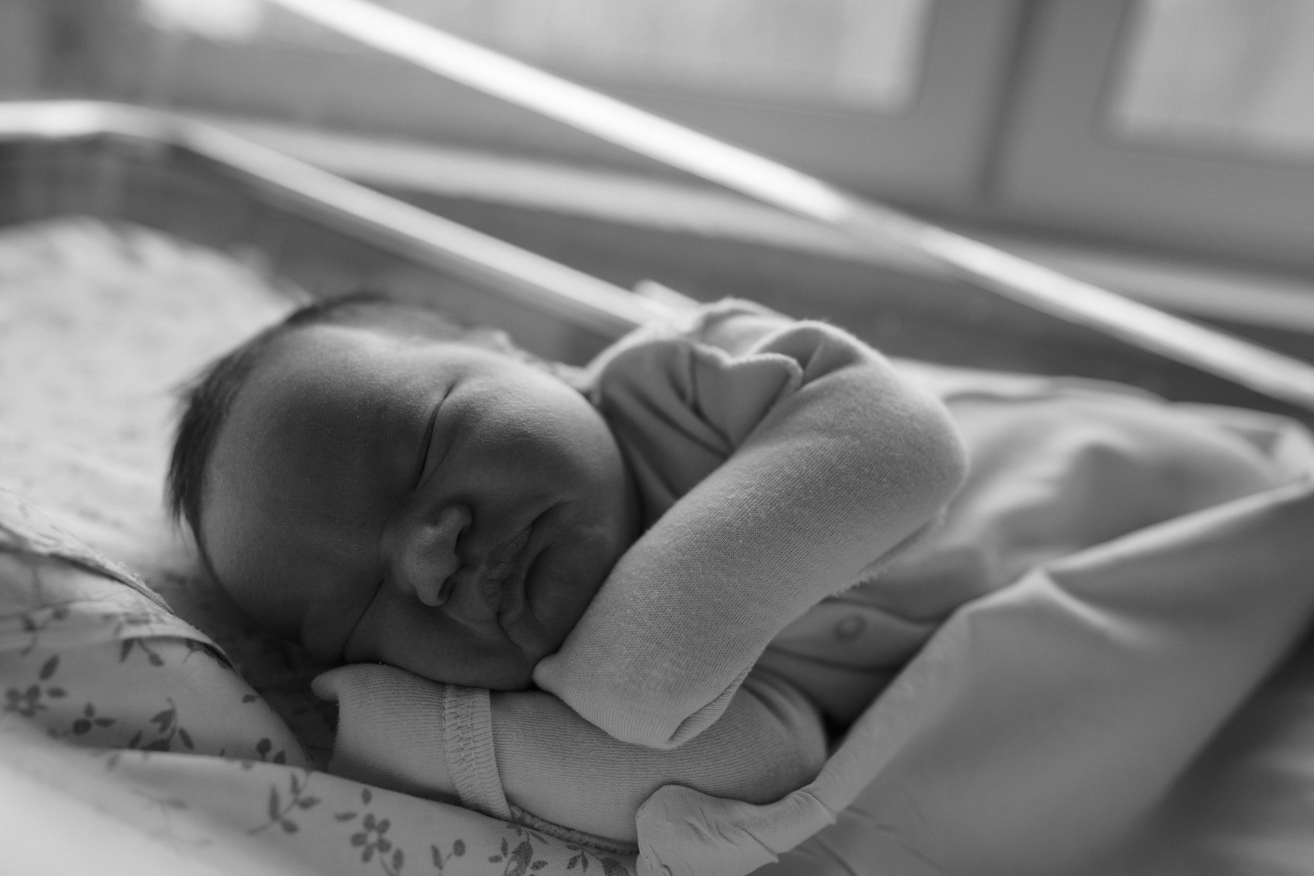 Фаддей в роддоме. Семейный и детский фотограф Москва Дарья Бугра