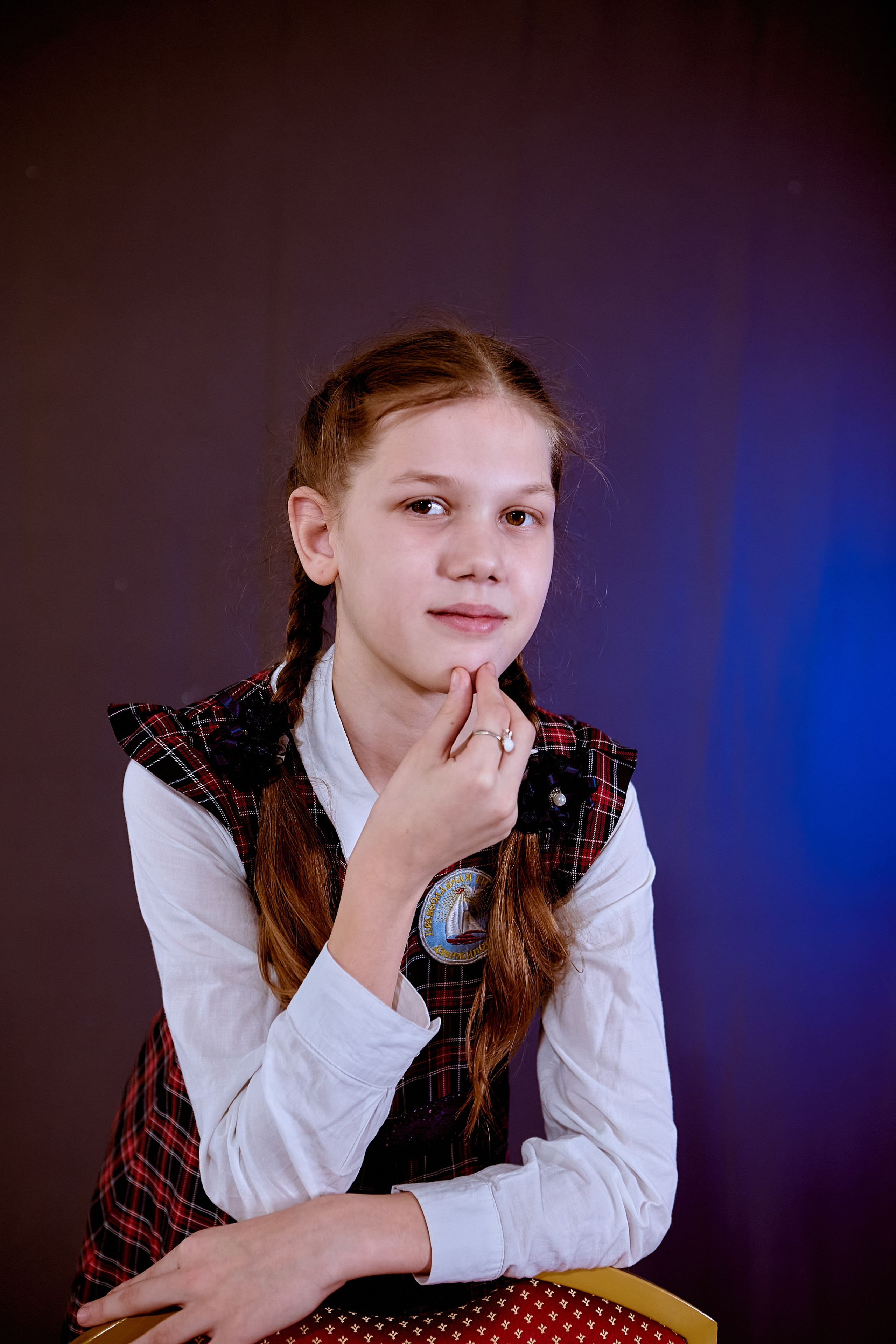 Школьный портрет выпускницы. Творческий проект фотокниги выпускнику. г. Дзержинск