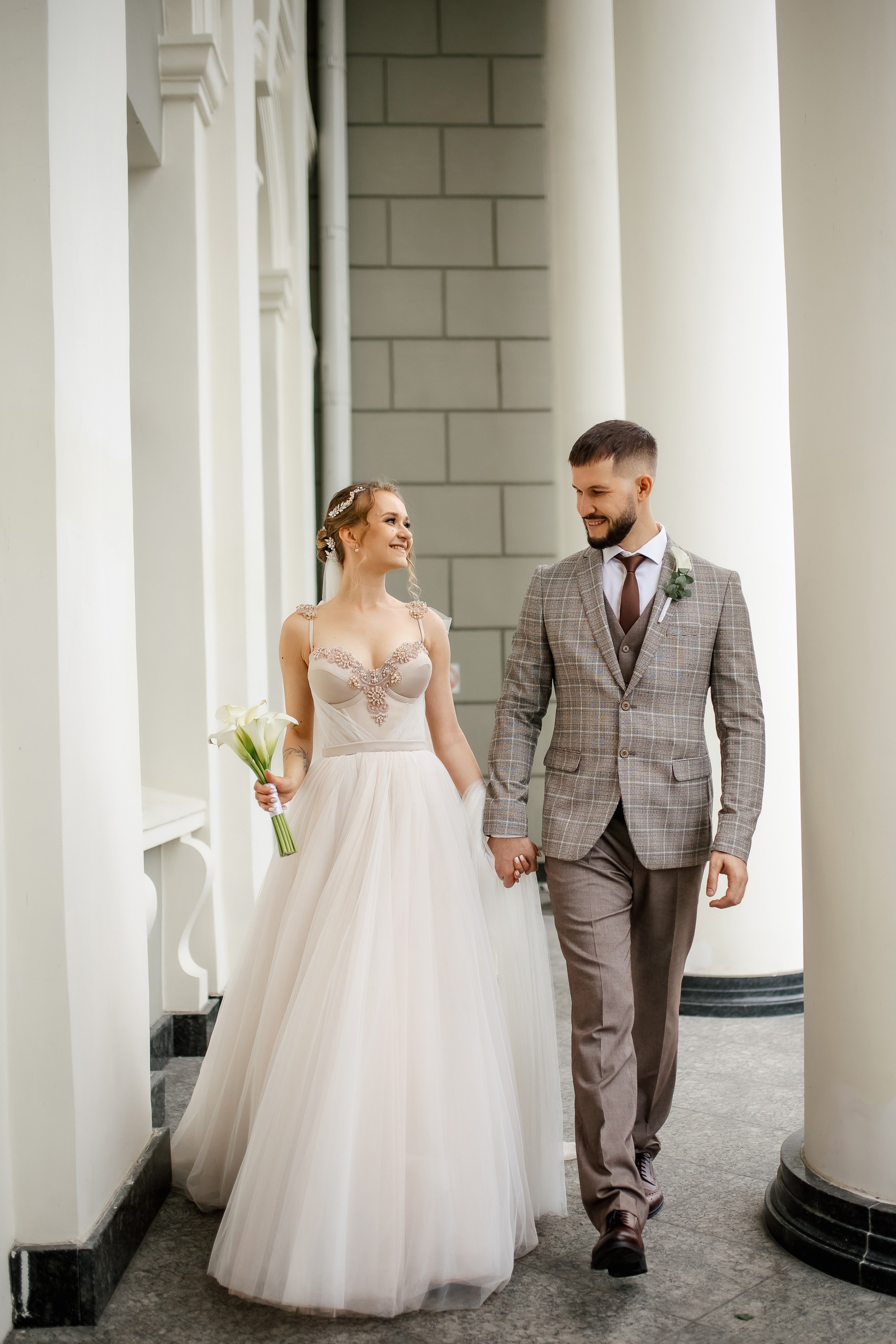 Степан и Ульяна. Утро. Загс. Прогулка. Дождь и солнце. Свадебный фотограф в Хабаровске