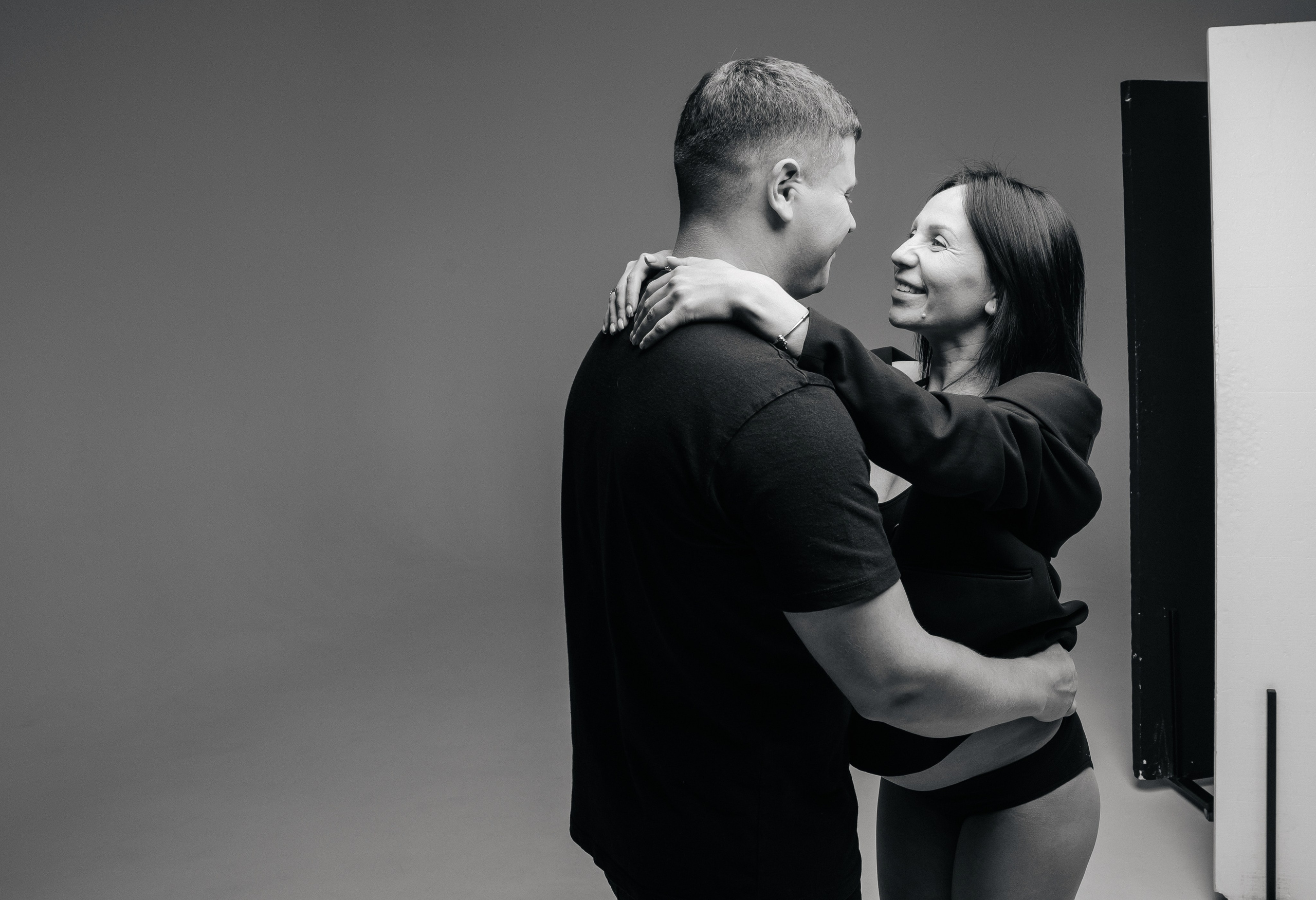 Семейная фотосессия в фотостудии. Свадебный и семейный фотограф Ибрагимова Мария из Екатеринбурга