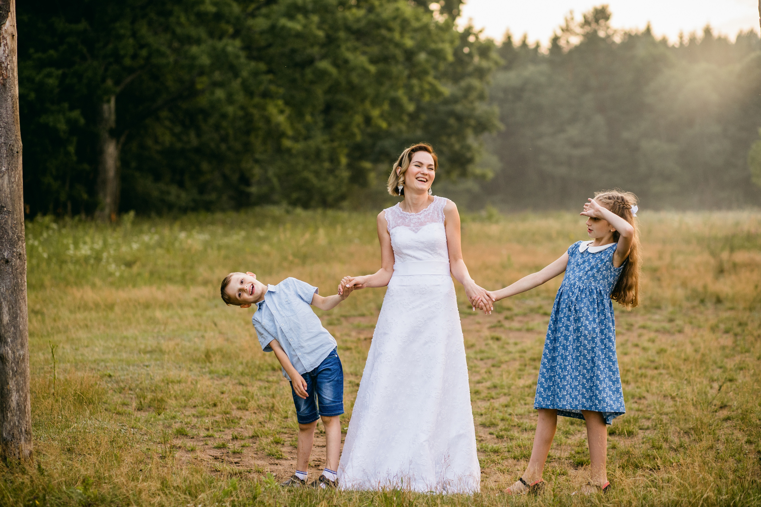 Анатолий и Юлия и их свадебно-семейная прогулка. Свадебный и Семейный фотограф в Минске Сергей Ильин