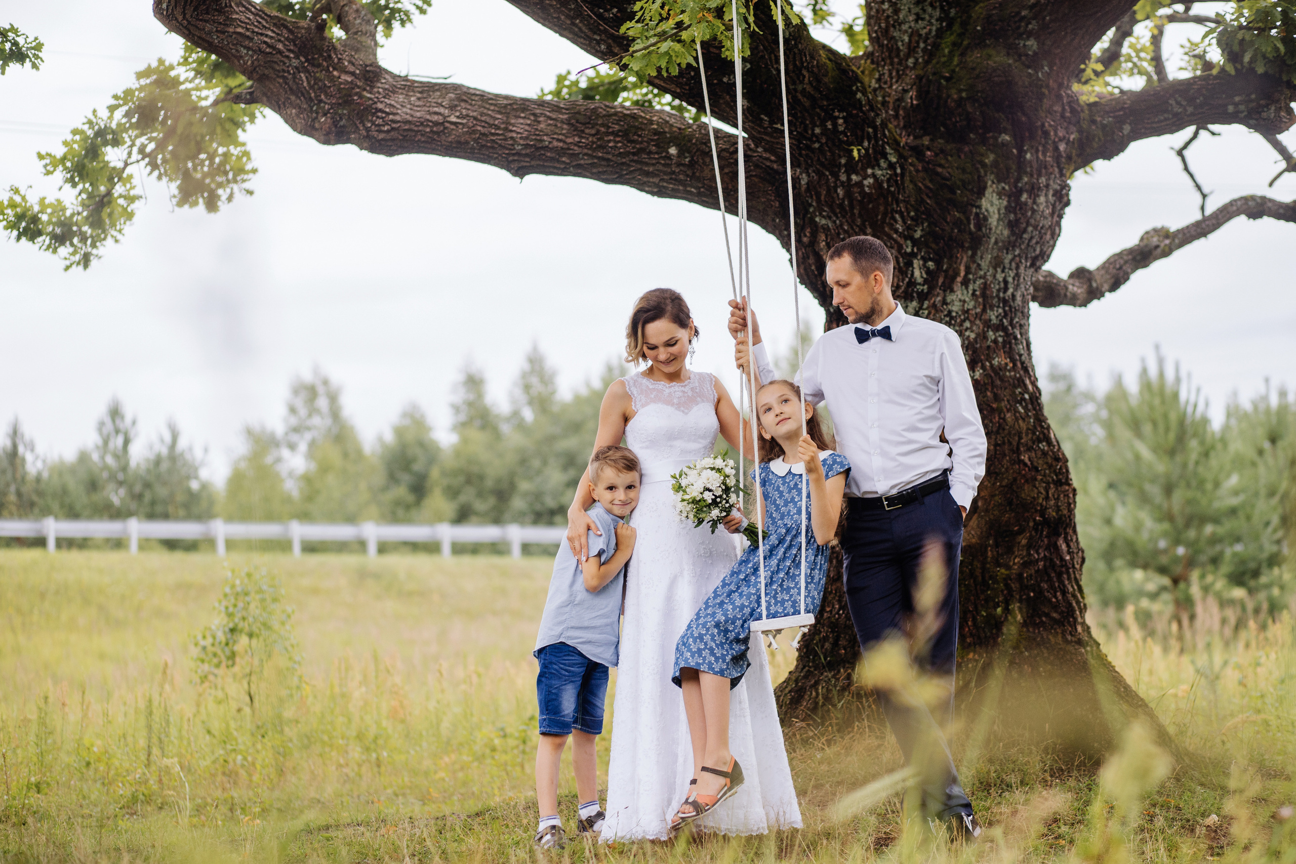 Анатолий и Юлия и их свадебно-семейная прогулка. Свадебный и Семейный фотограф в Минске Сергей Ильин