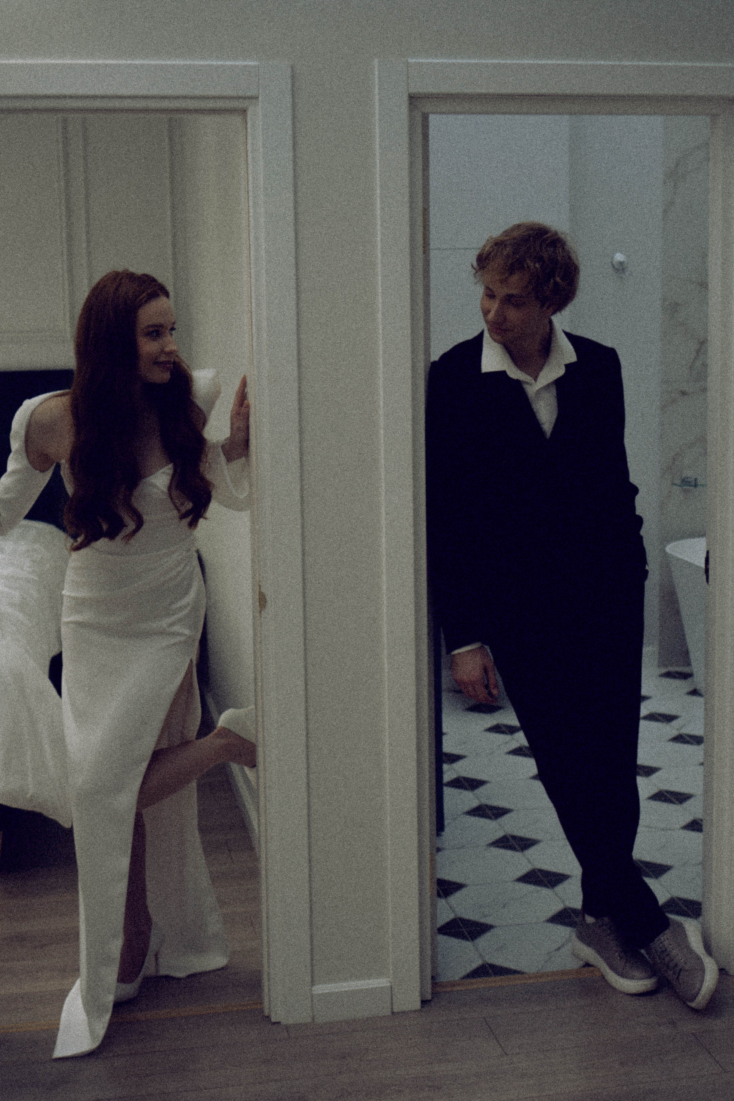 СВАДЕБНАЯ СЬЕМКА В ОТЕЛЕ. СБОРЫ ЖЕНИХА И НЕВЕСТЫ И ТАКЖЕ ТОР И ПОДГОТОВКА К ПРОГУЛКЕ. Профессиональный фотограф, Санкт-Петербург — Виктория Богомолова