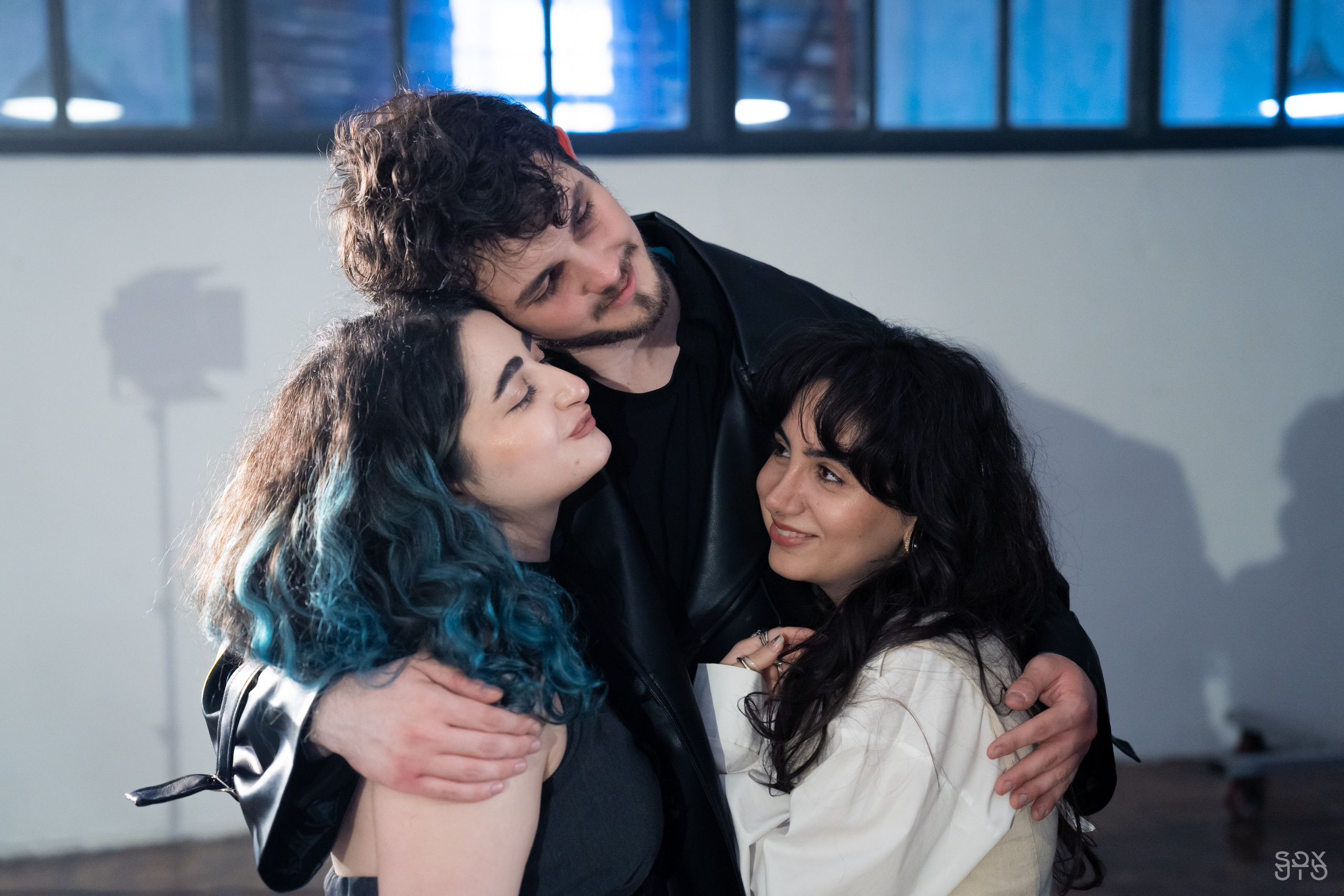 BAKED ROLL x Grad! ent