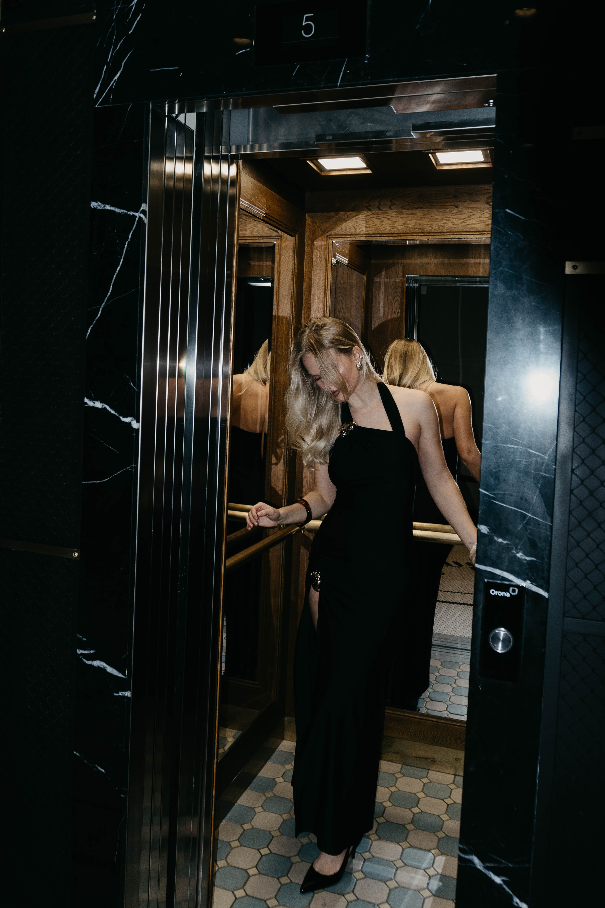 Ночь в отеле. Фотограф в Санкт-Петербурге Головина Анастасия